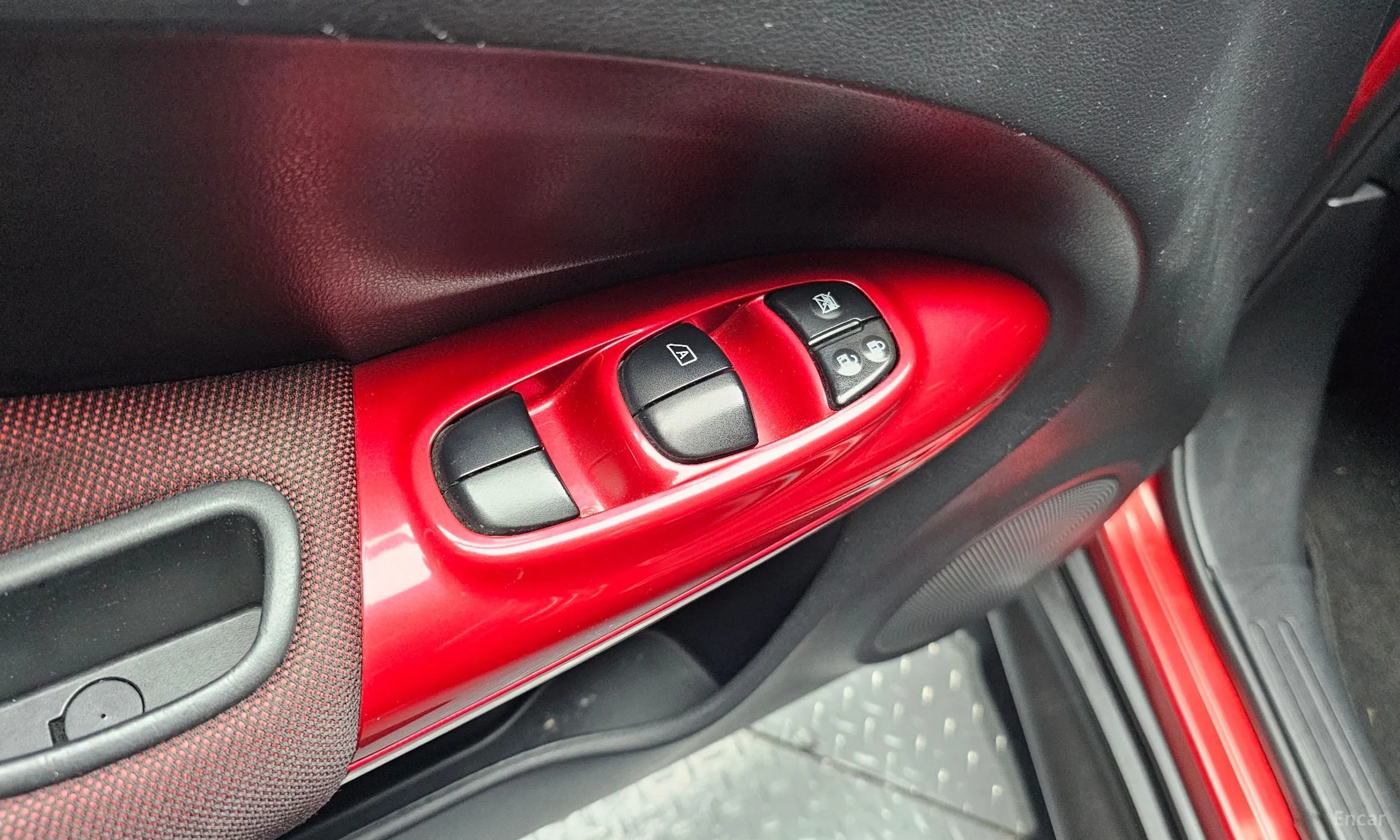 Nissan Juke превью 19