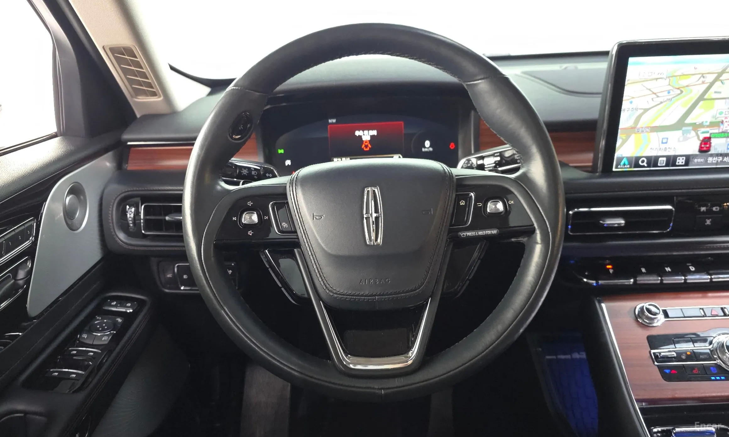 Lincoln Aviator 2nd Generation превью 13