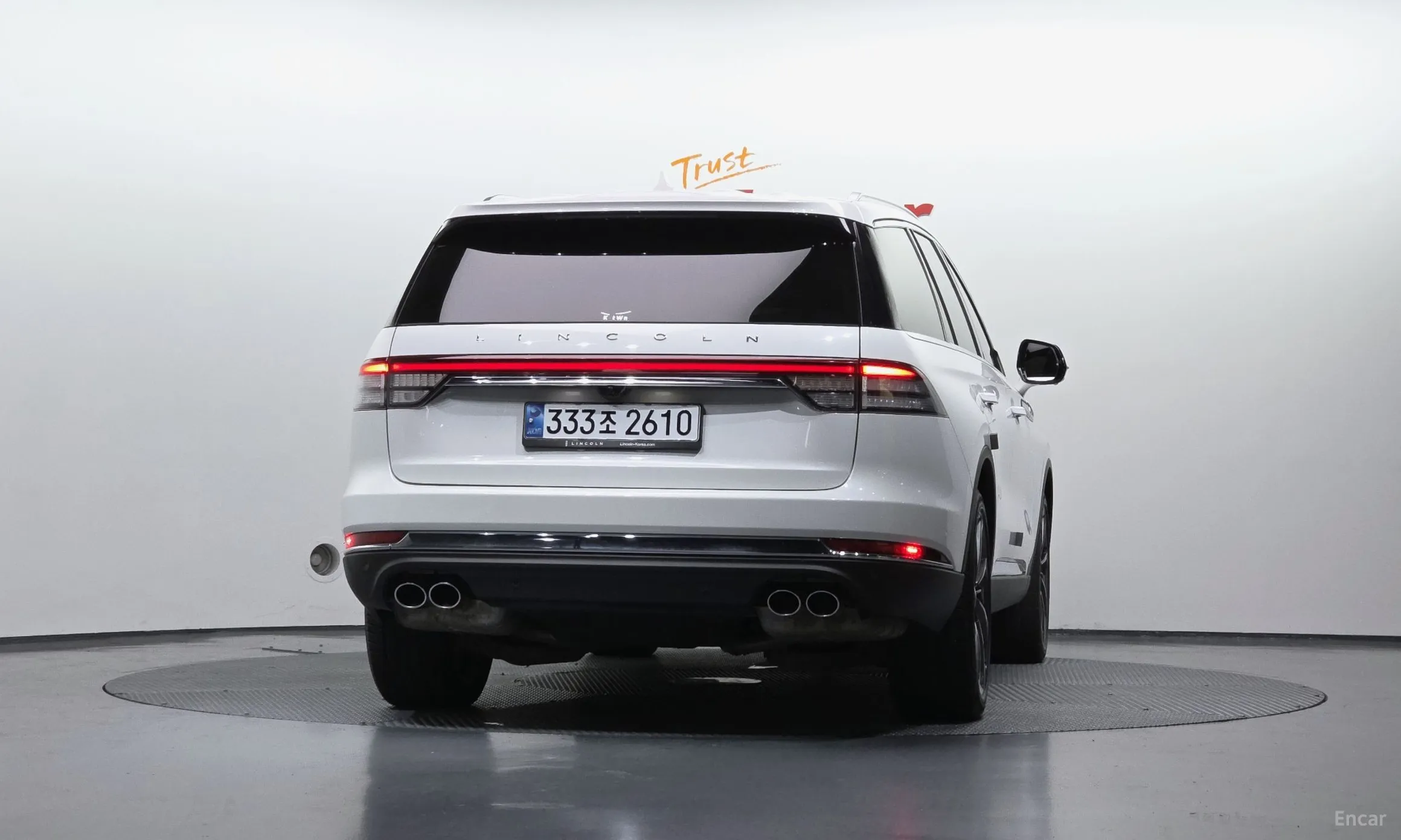 Lincoln Aviator 2nd Generation превью 4