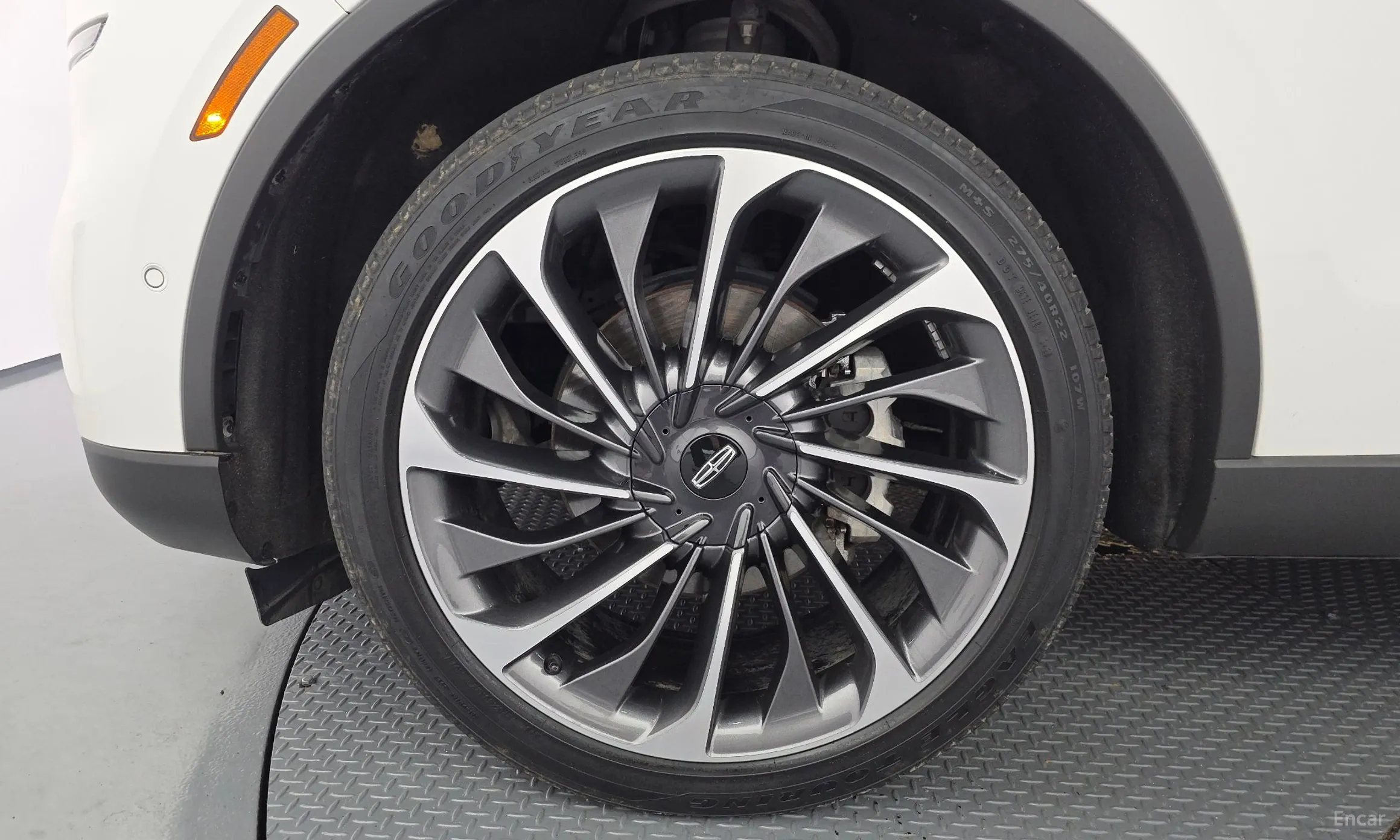 Lincoln Aviator 2nd Generation превью 5