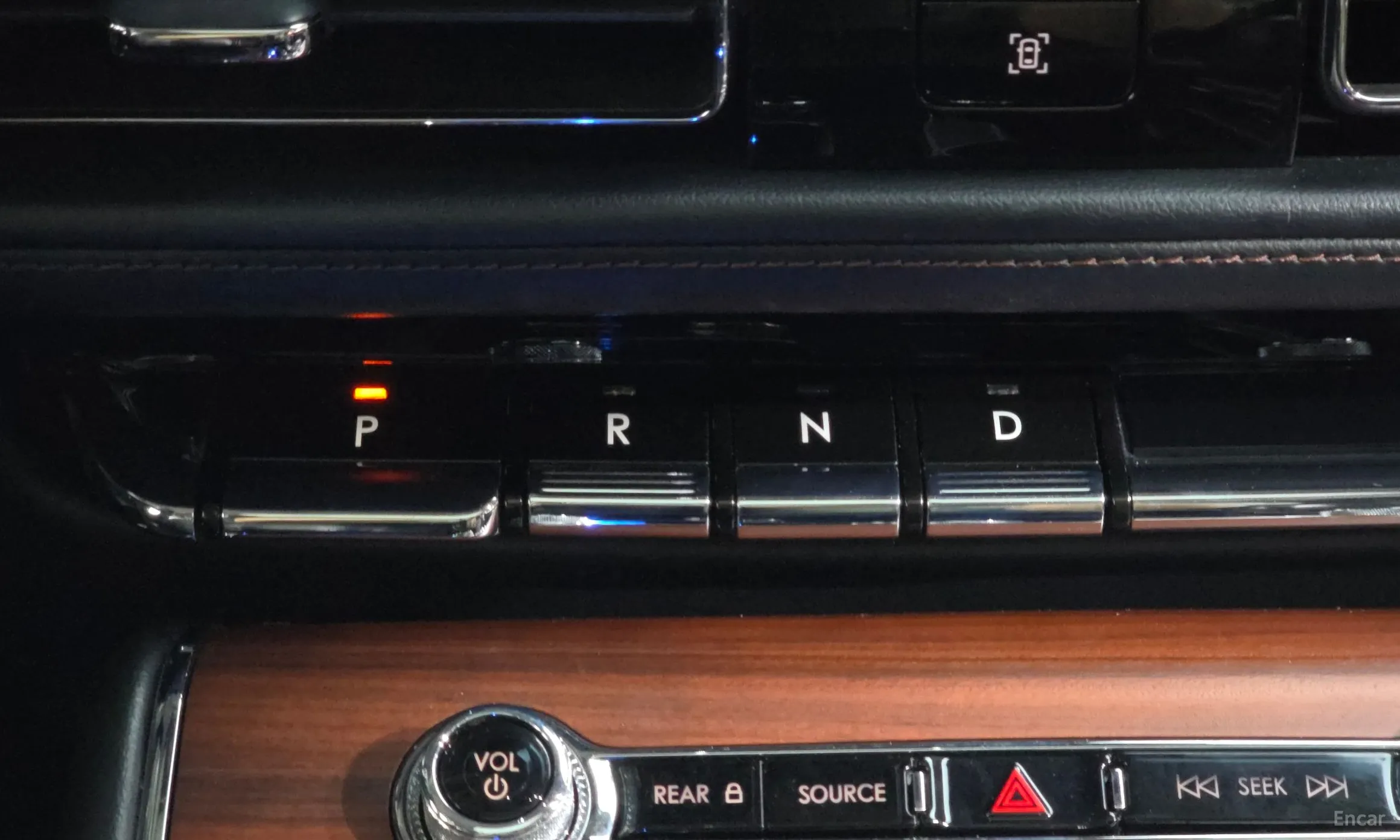 Lincoln Aviator 2nd Generation превью 9