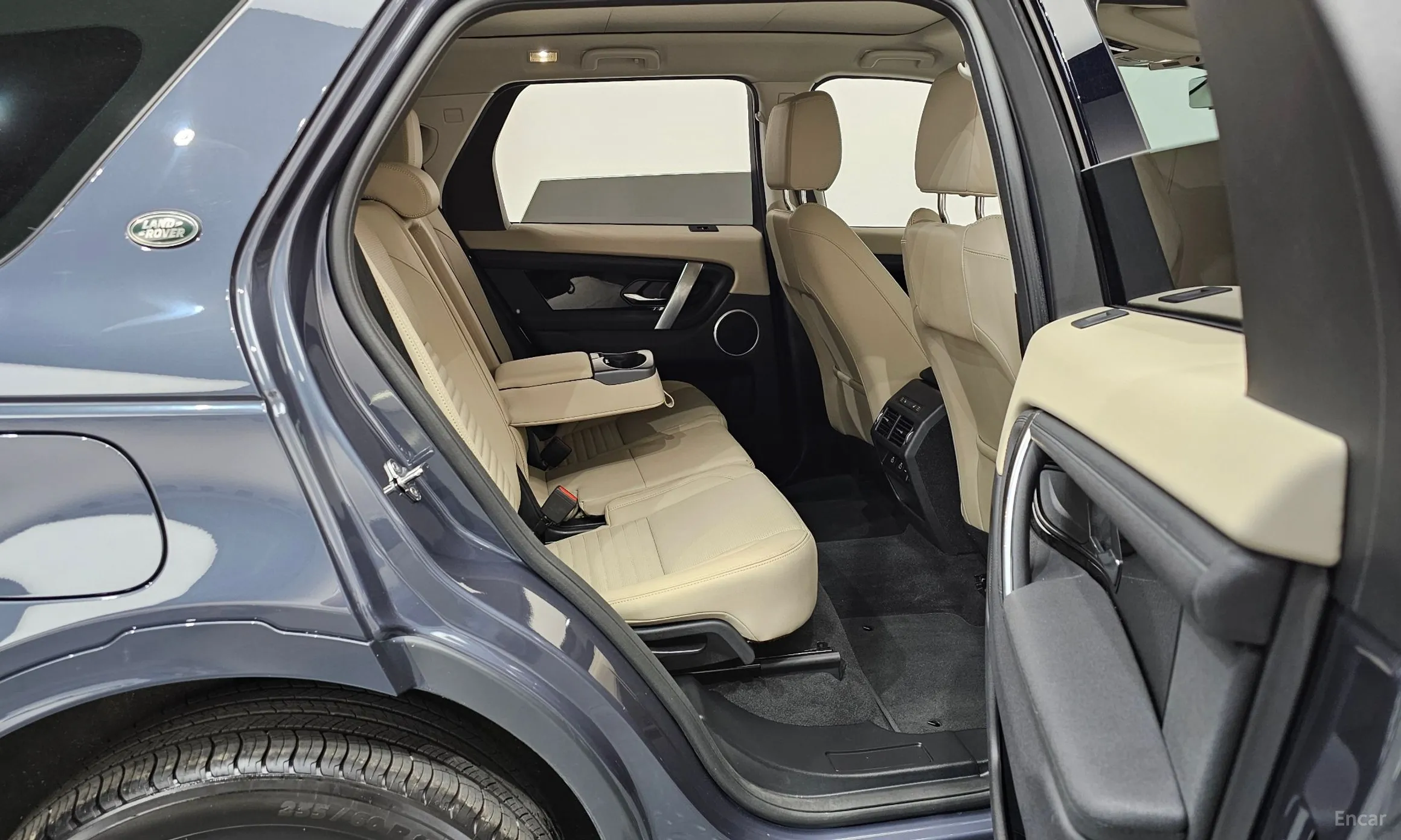 Land Rover Discovery Sports превью 11