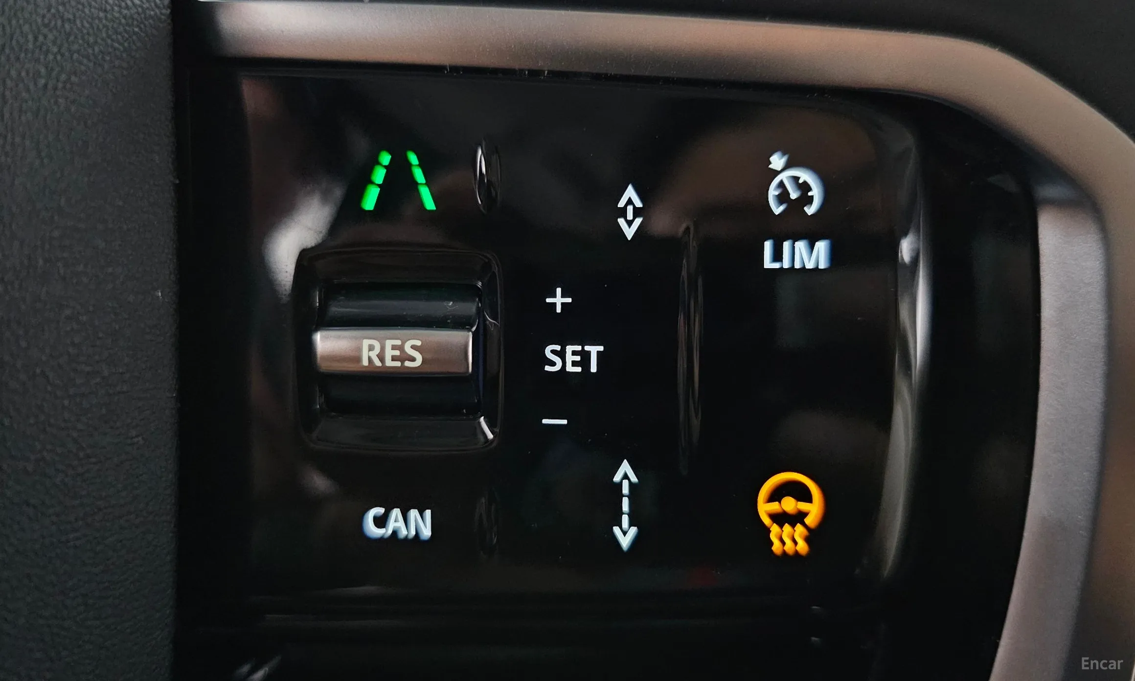 Land Rover Discovery Sports превью 19