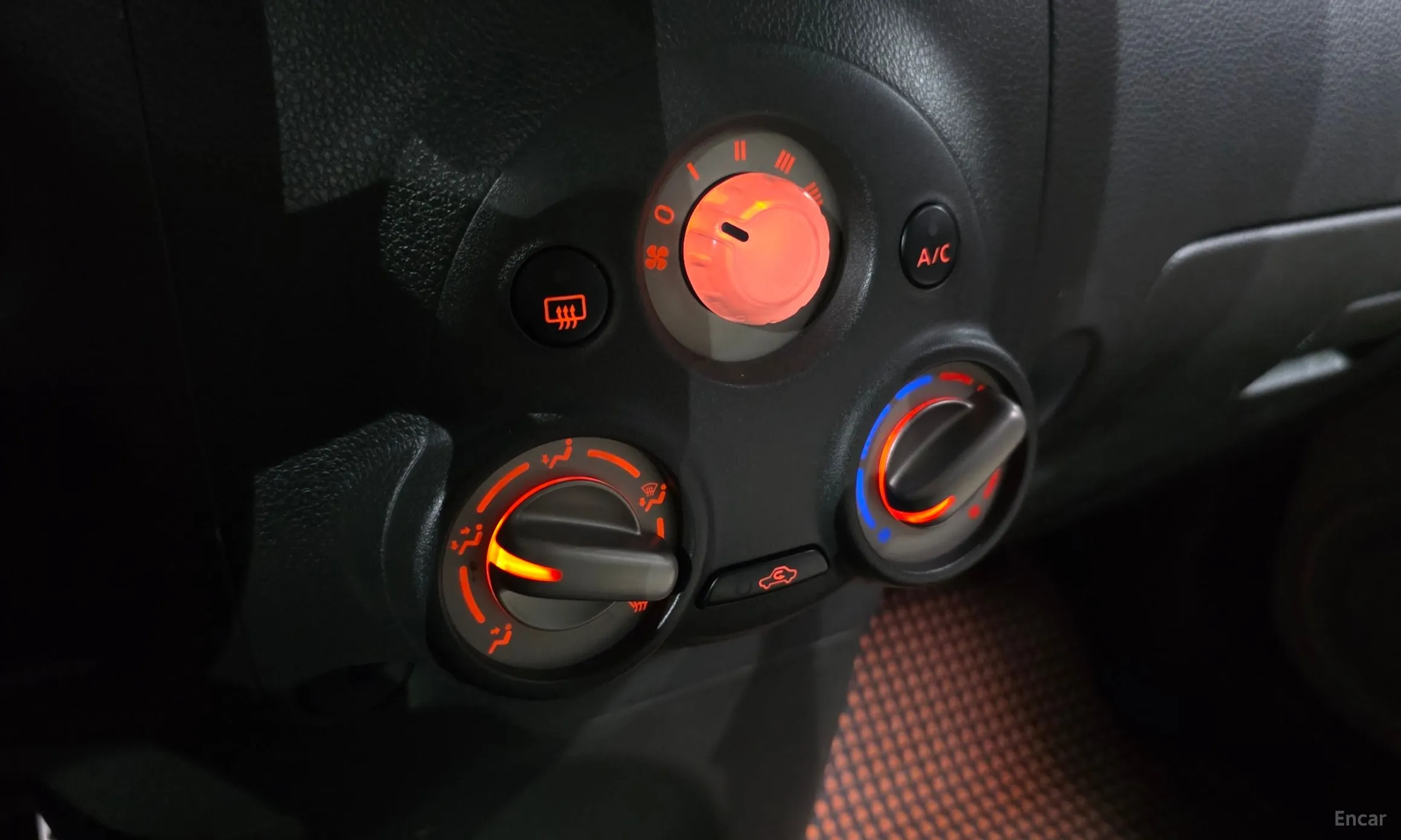 Nissan Cube превью 17