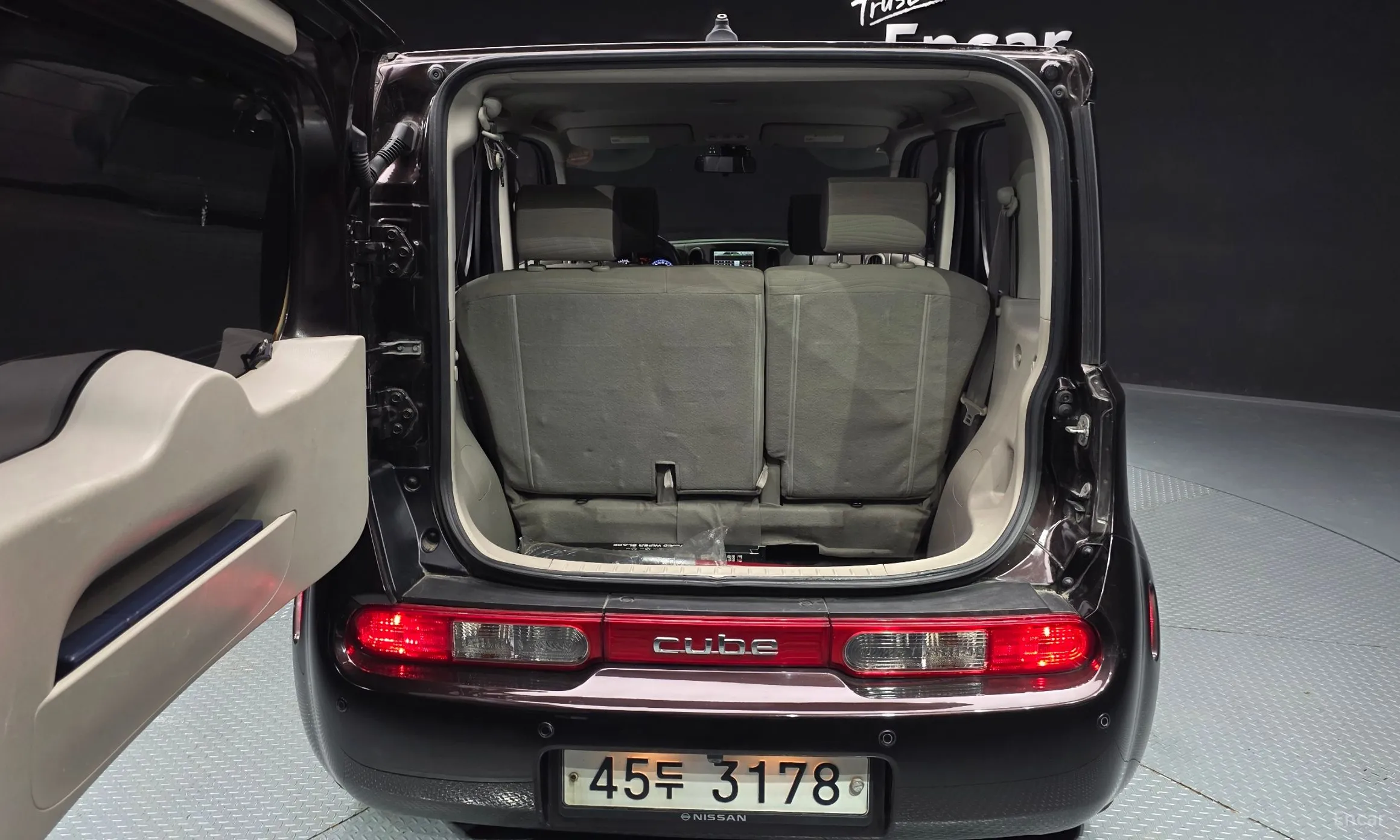 Nissan Cube превью 20