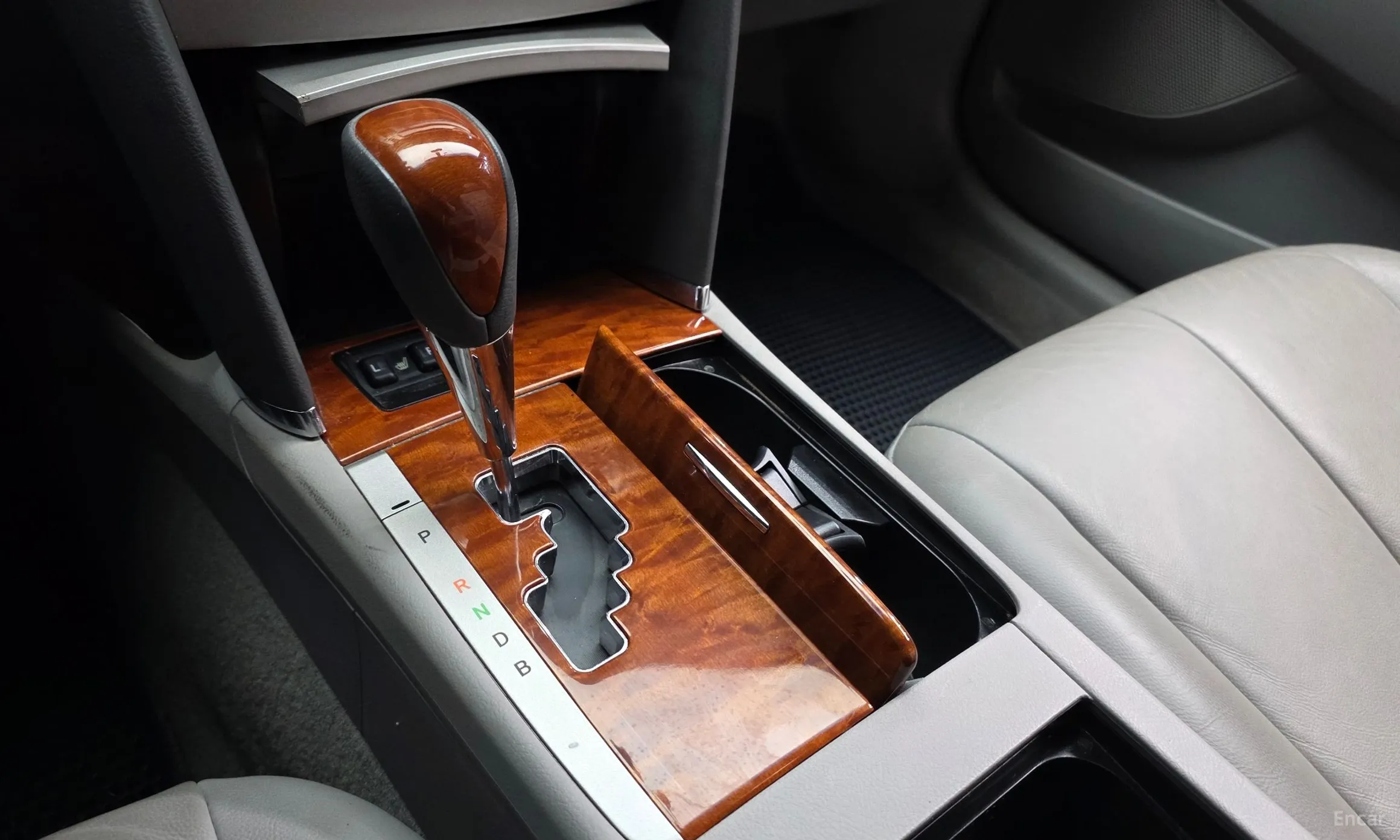 Toyota Camry превью 9