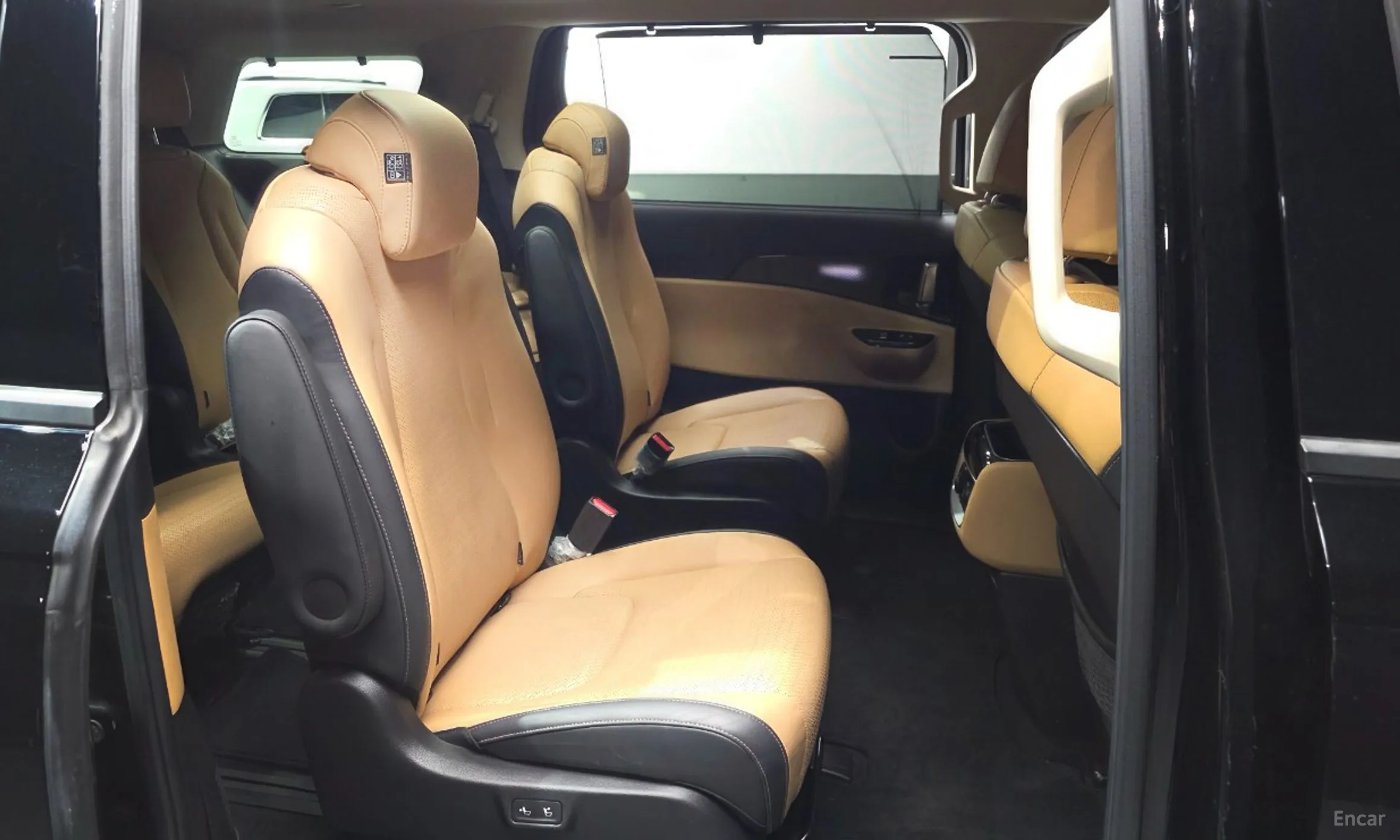Kia Carnival Gen 4 превью 12
