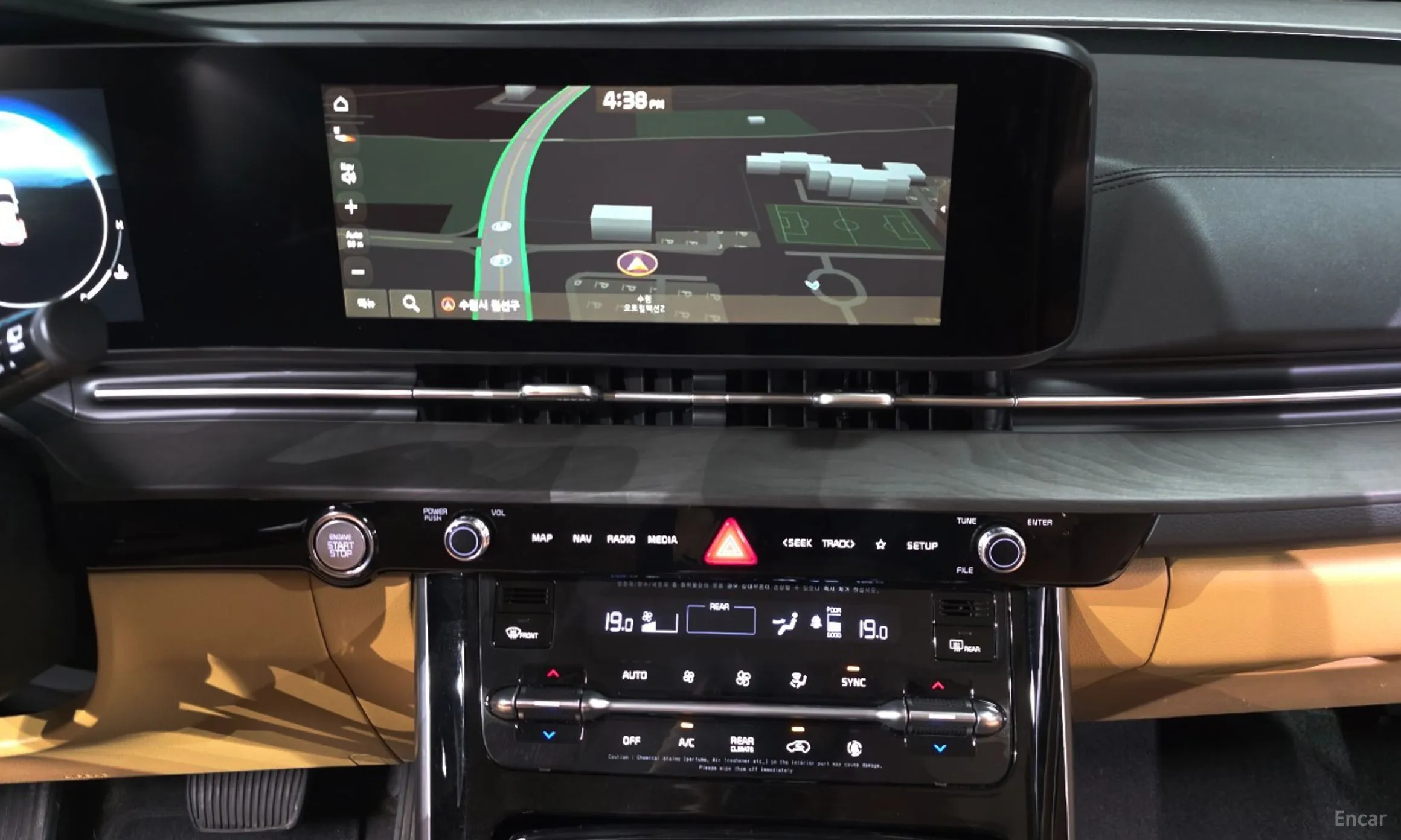 Kia Carnival Gen 4 превью 14
