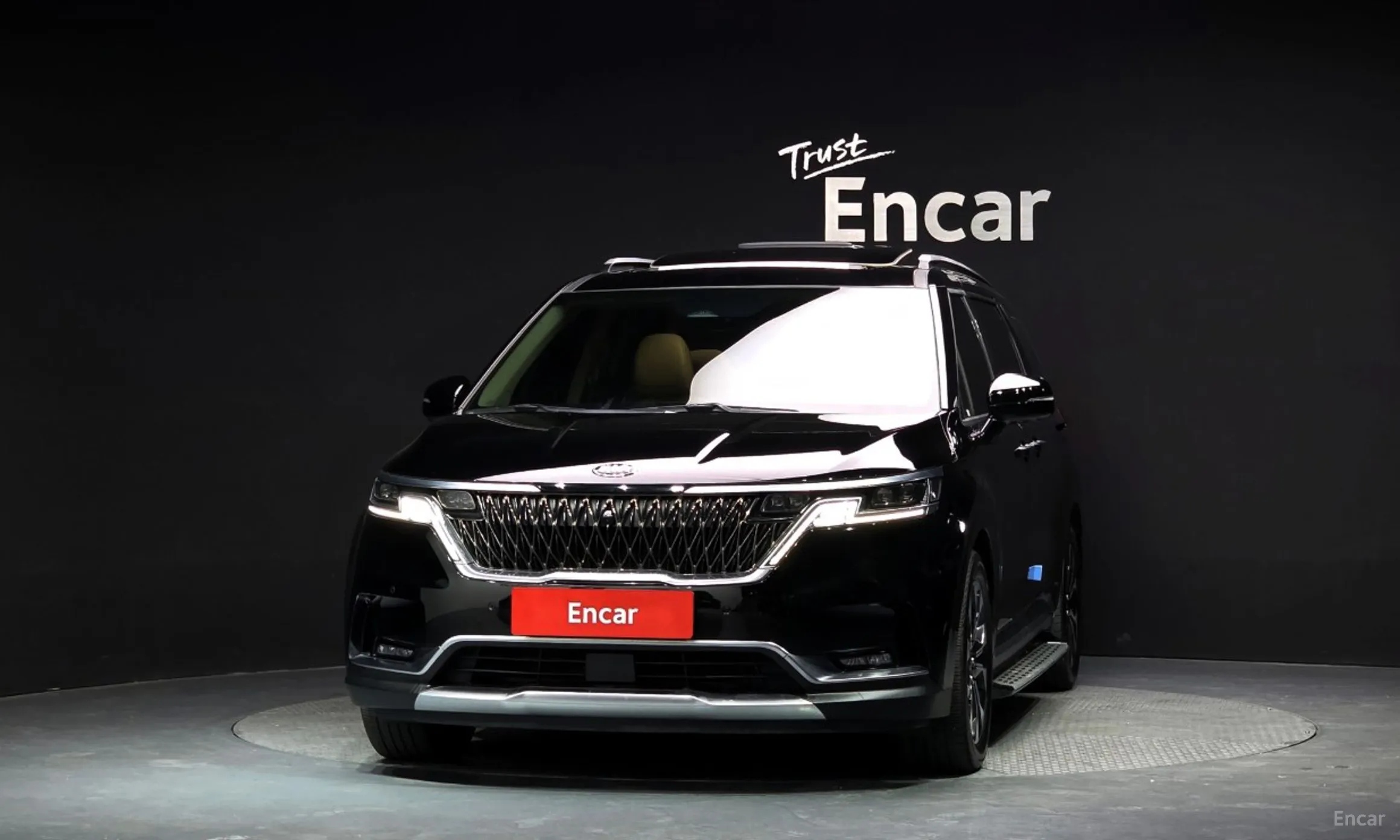 Kia Carnival Gen 4 превью 3