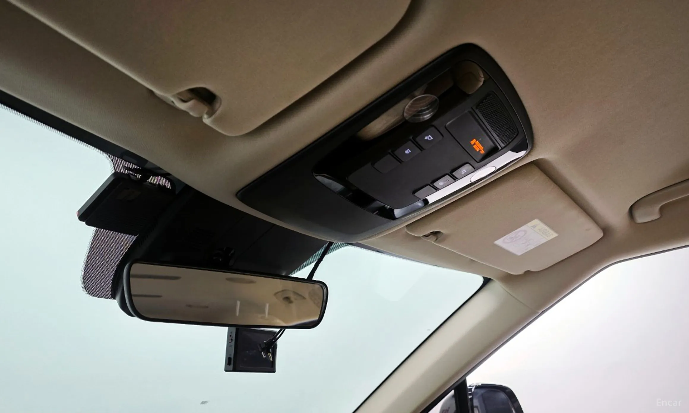 Kia Carnival Gen 4 превью 18