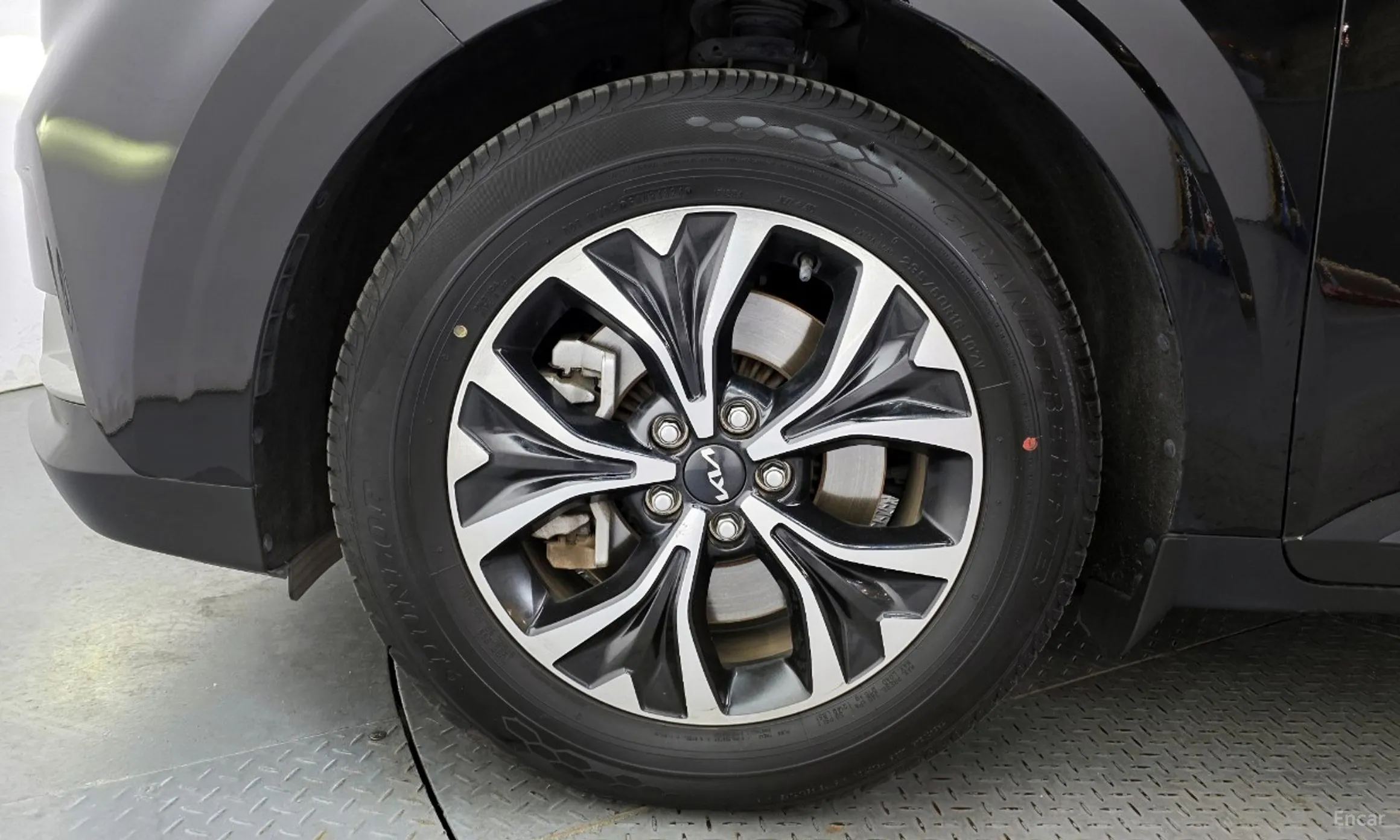 Kia Carnival Gen 4 превью 5