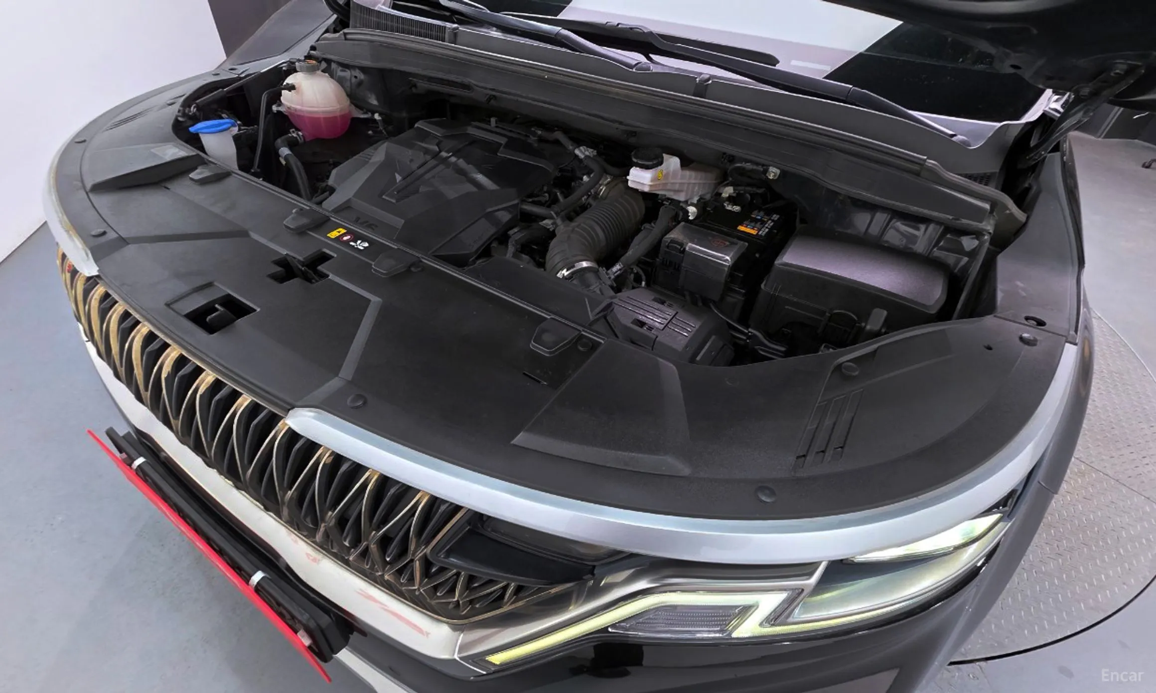 Kia Carnival Gen 4 превью 6