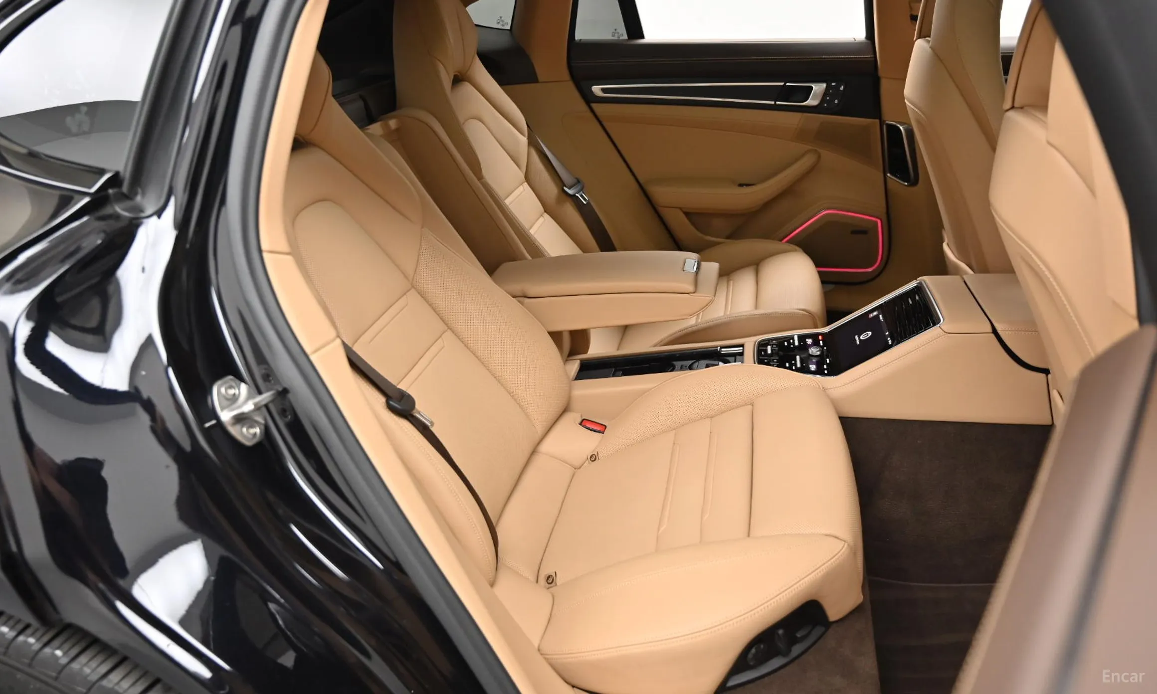 Porsche Panamera (971) превью 12