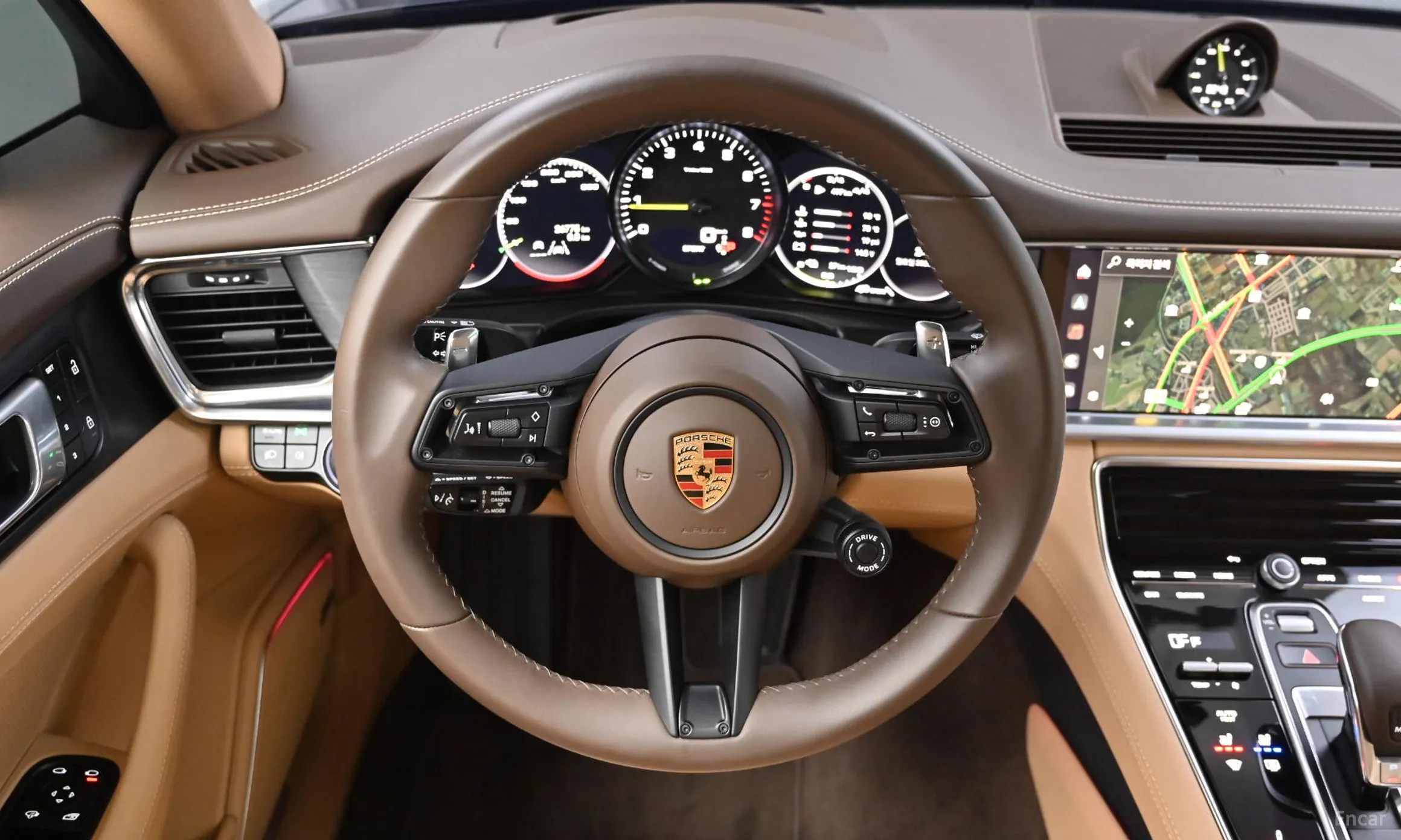 Porsche Panamera (971) превью 13