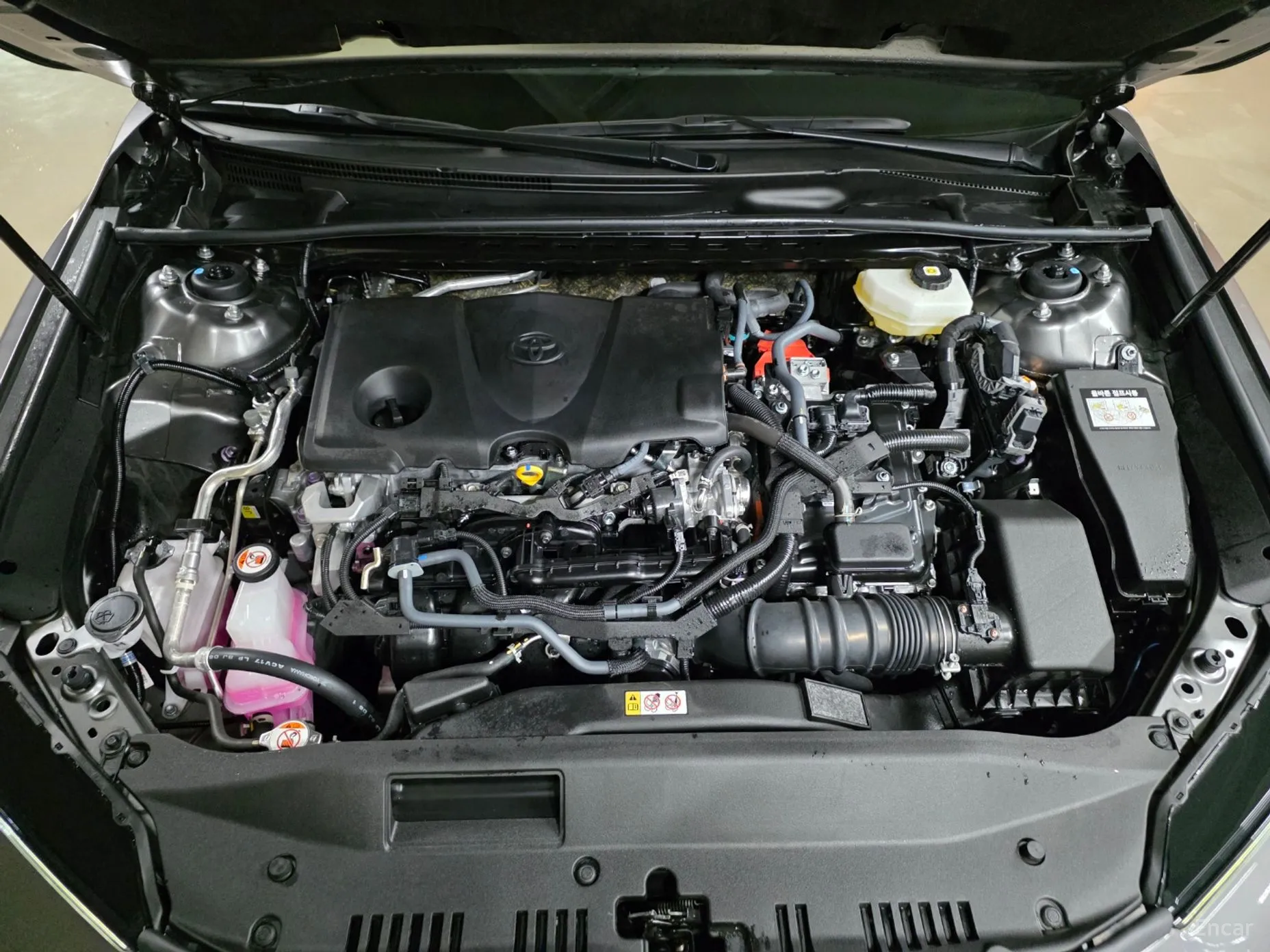 Toyota Camry (XV80) превью 7