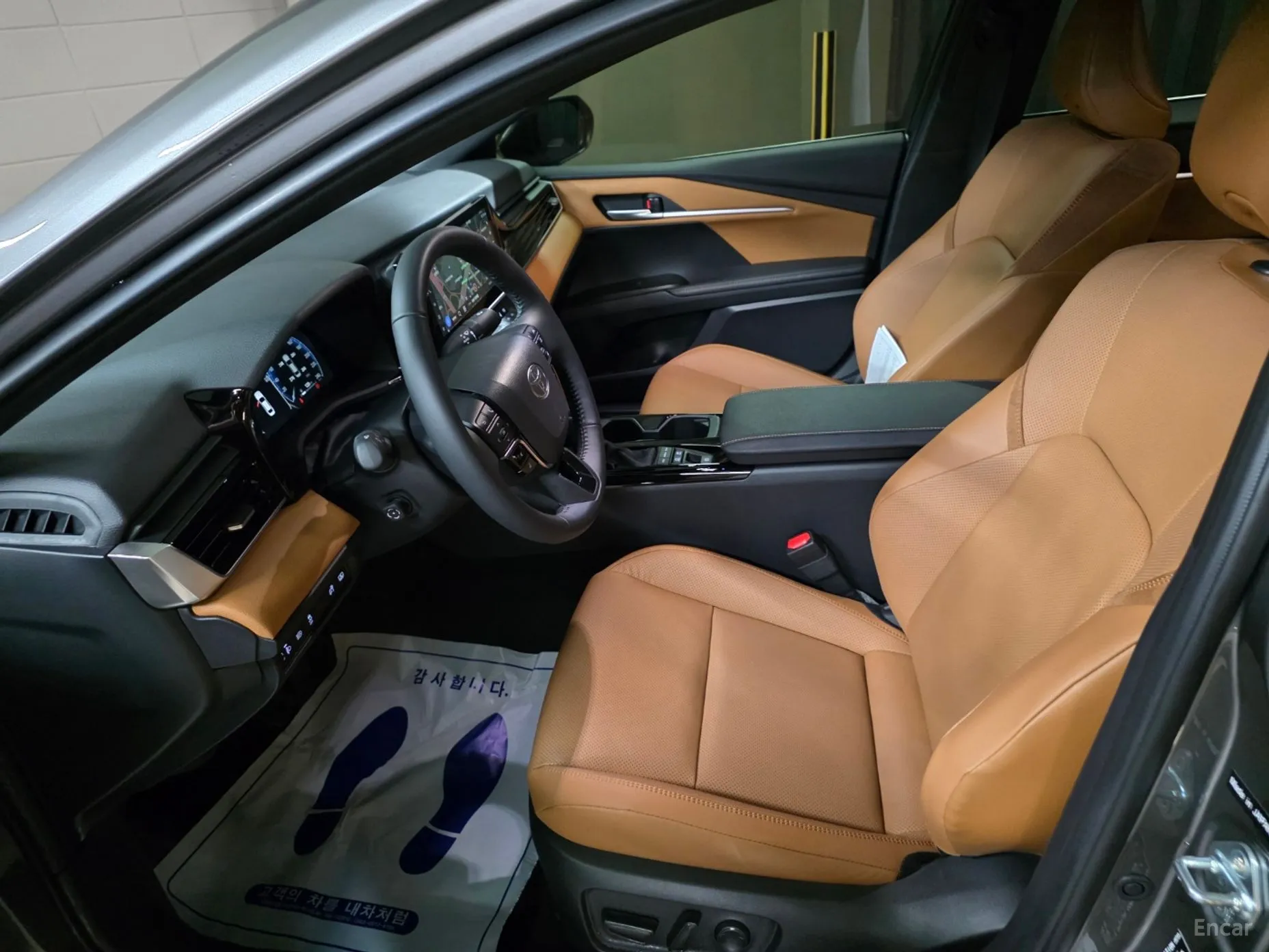 Toyota Camry (XV80) превью 9