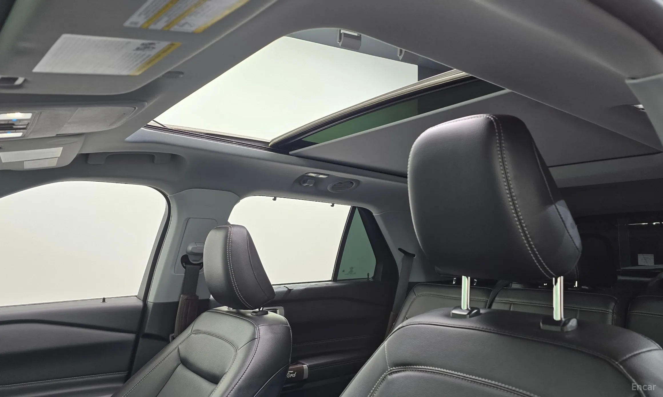 Ford Explorer 6th Generation превью 20