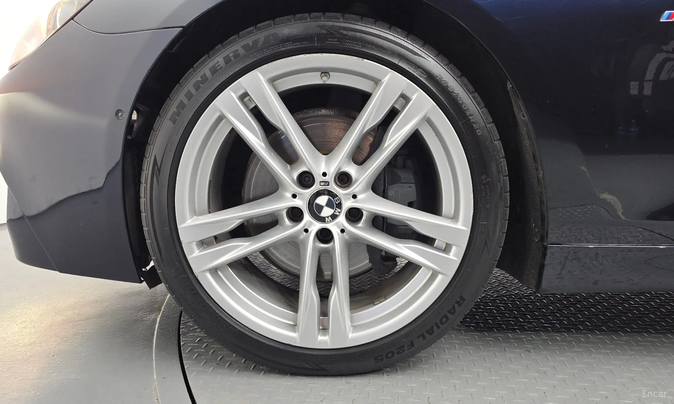 BMW 6 Series (F12) превью 5