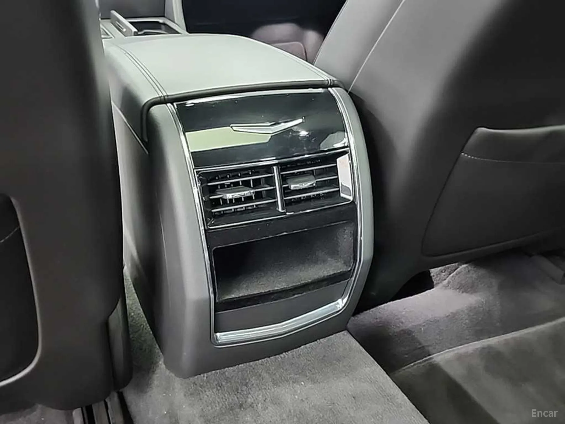 Cadillac CT6 превью 13
