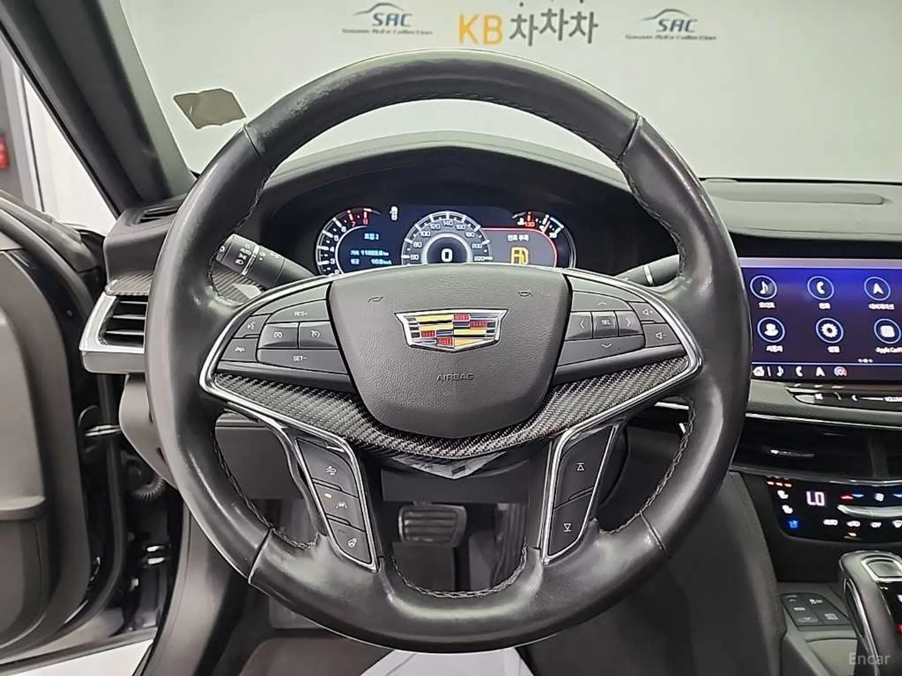 Cadillac CT6 превью 9