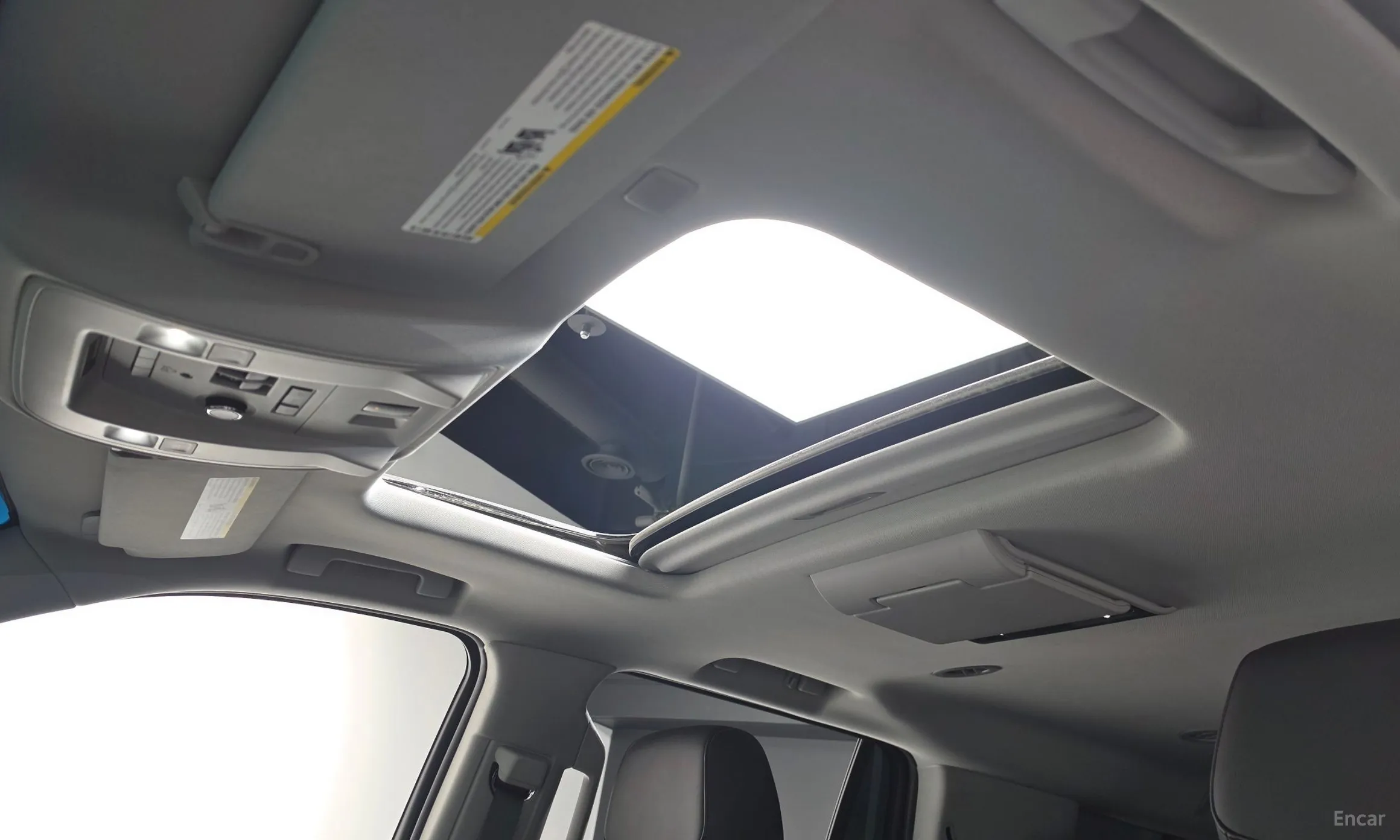 Cadillac Escalade превью 17