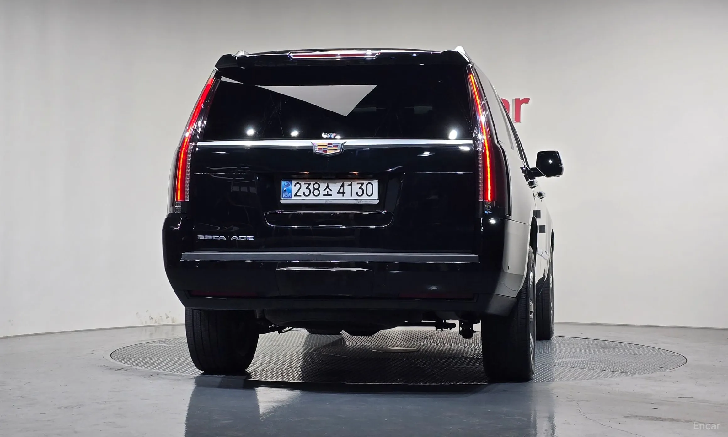 Cadillac Escalade превью 4