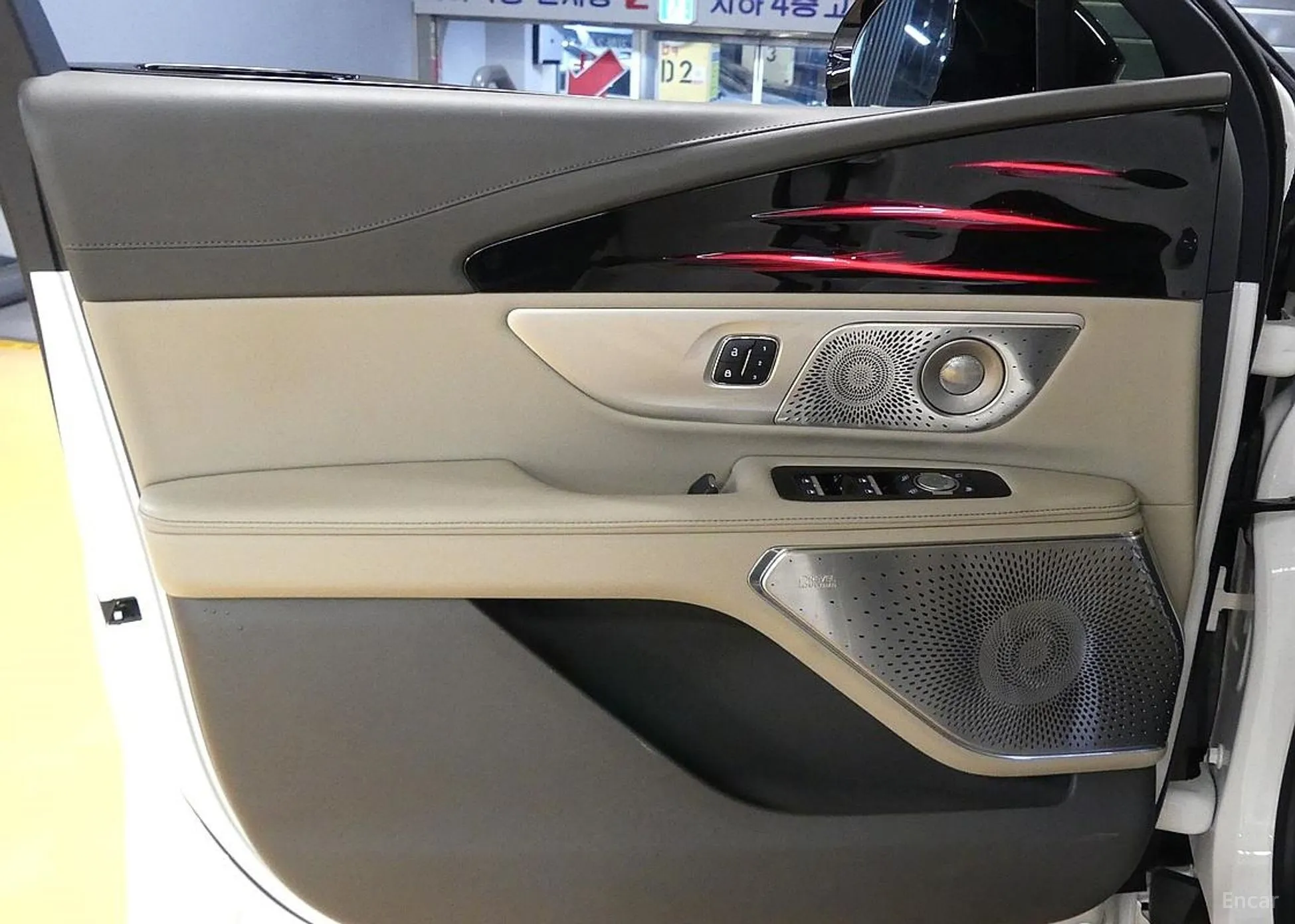 Lincoln Nautilus Gen 2 превью 11