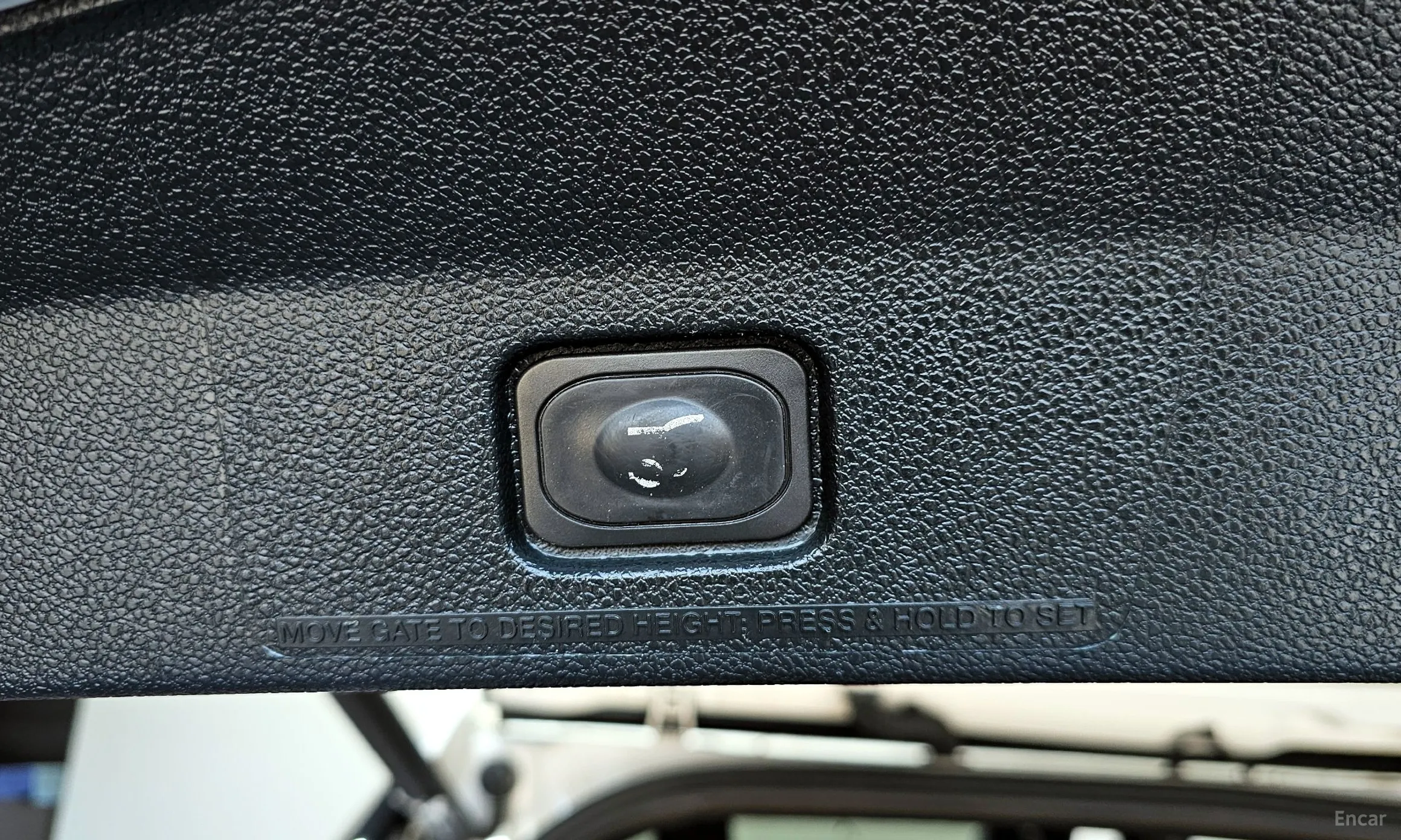 Ford Explorer превью 20