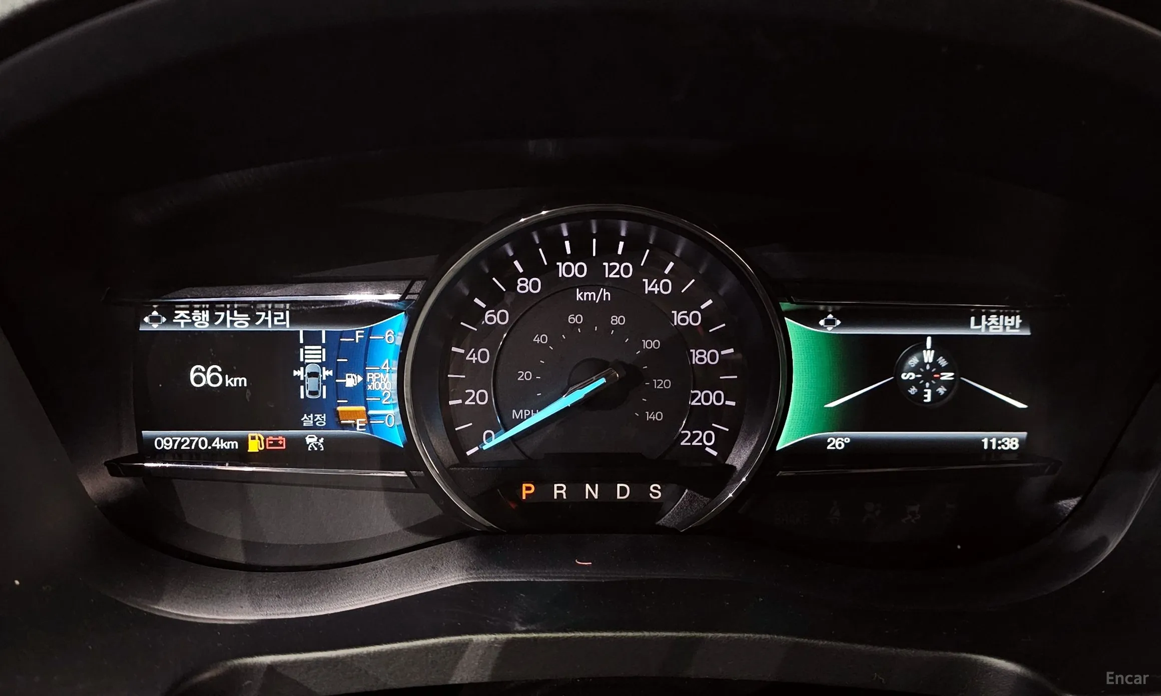 Ford Explorer превью 8