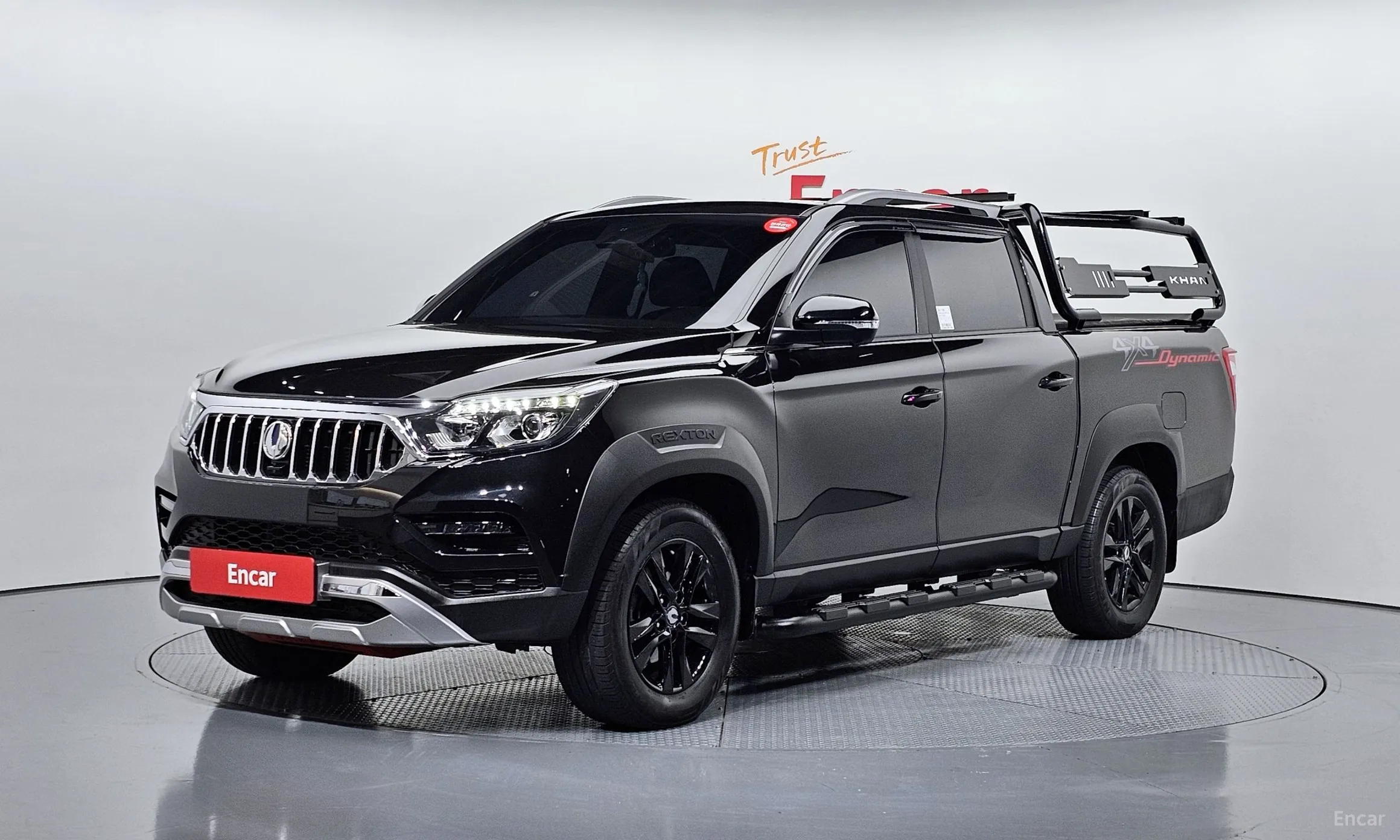 Rexton Sports Khan