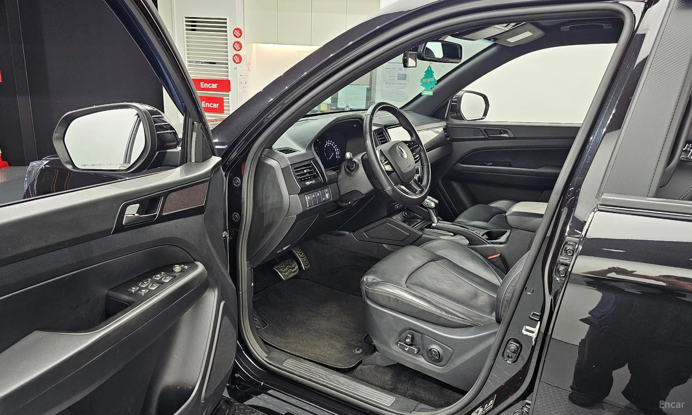 KG Mobility (SsangYong) Rexton Sports Khan превью 10