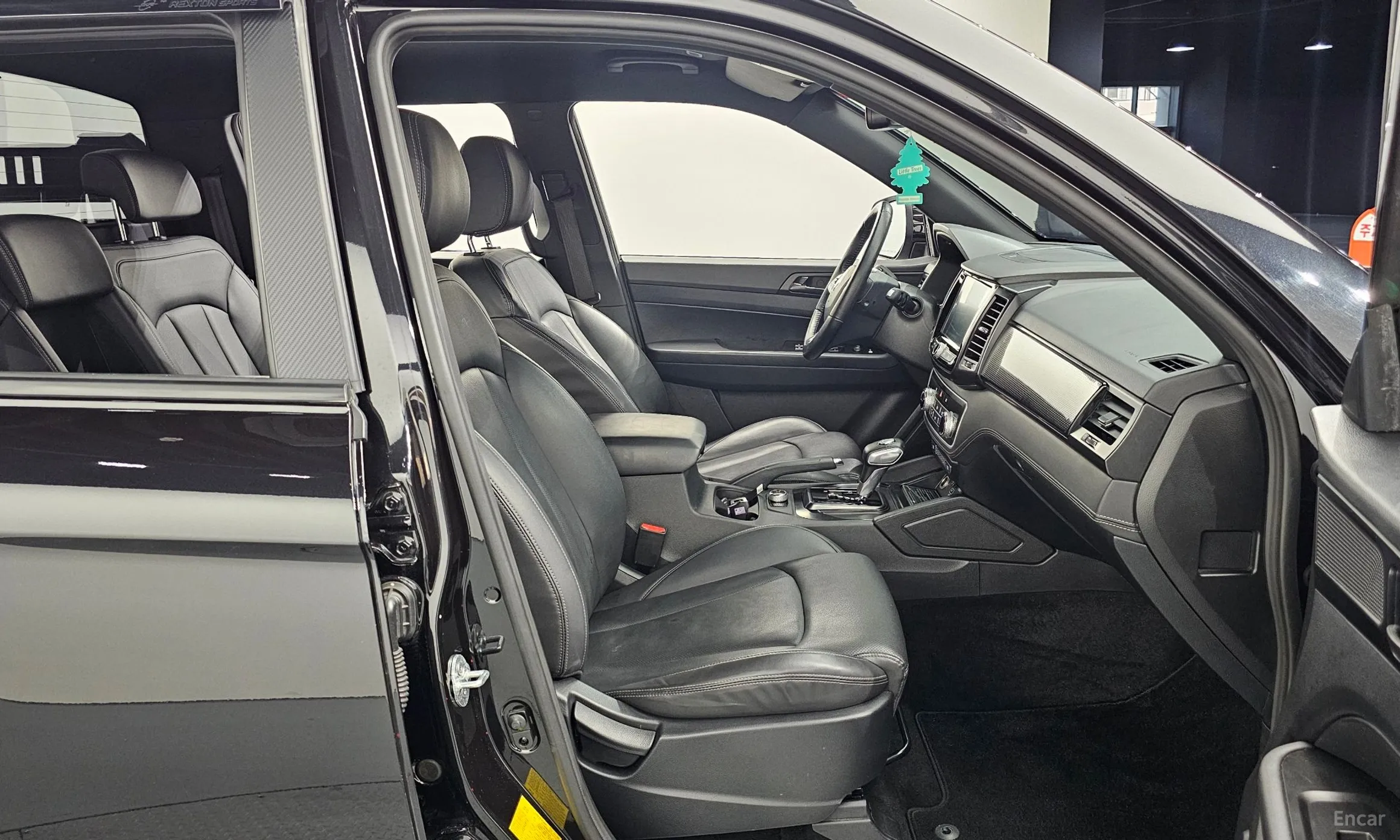 KG Mobility (SsangYong) Rexton Sports Khan превью 11