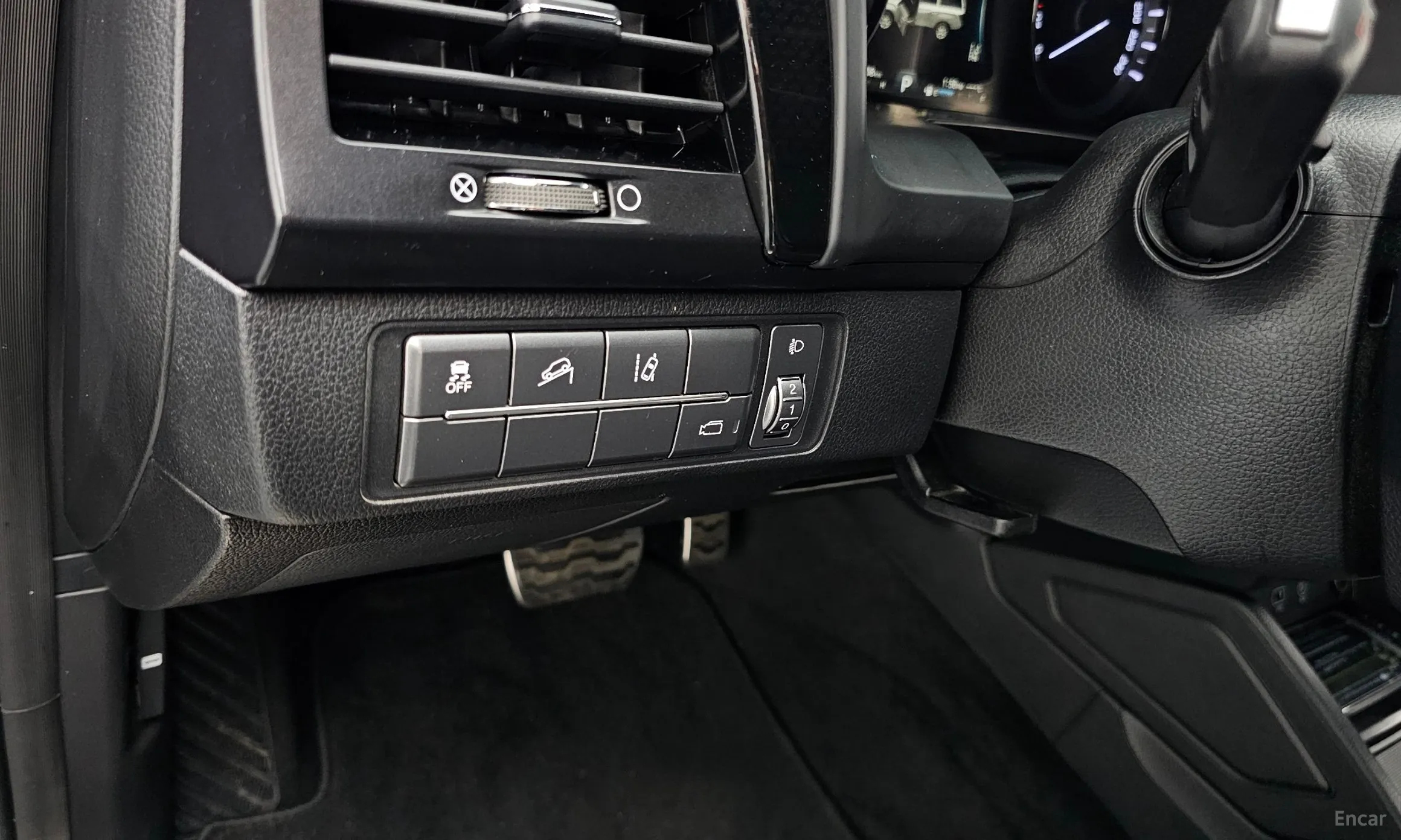KG Mobility (SsangYong) Rexton Sports Khan превью 17