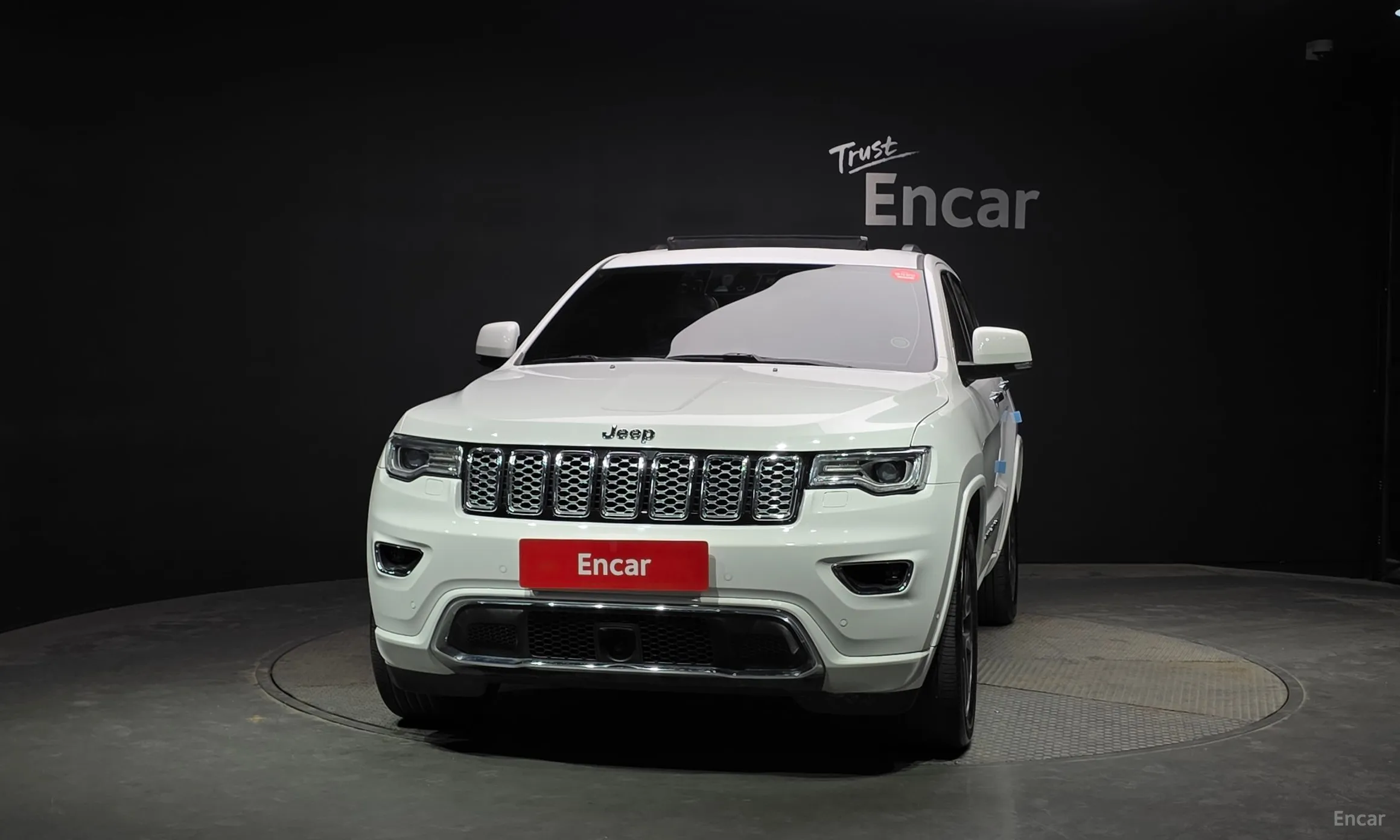 Jeep Grand Cherokee превью 3