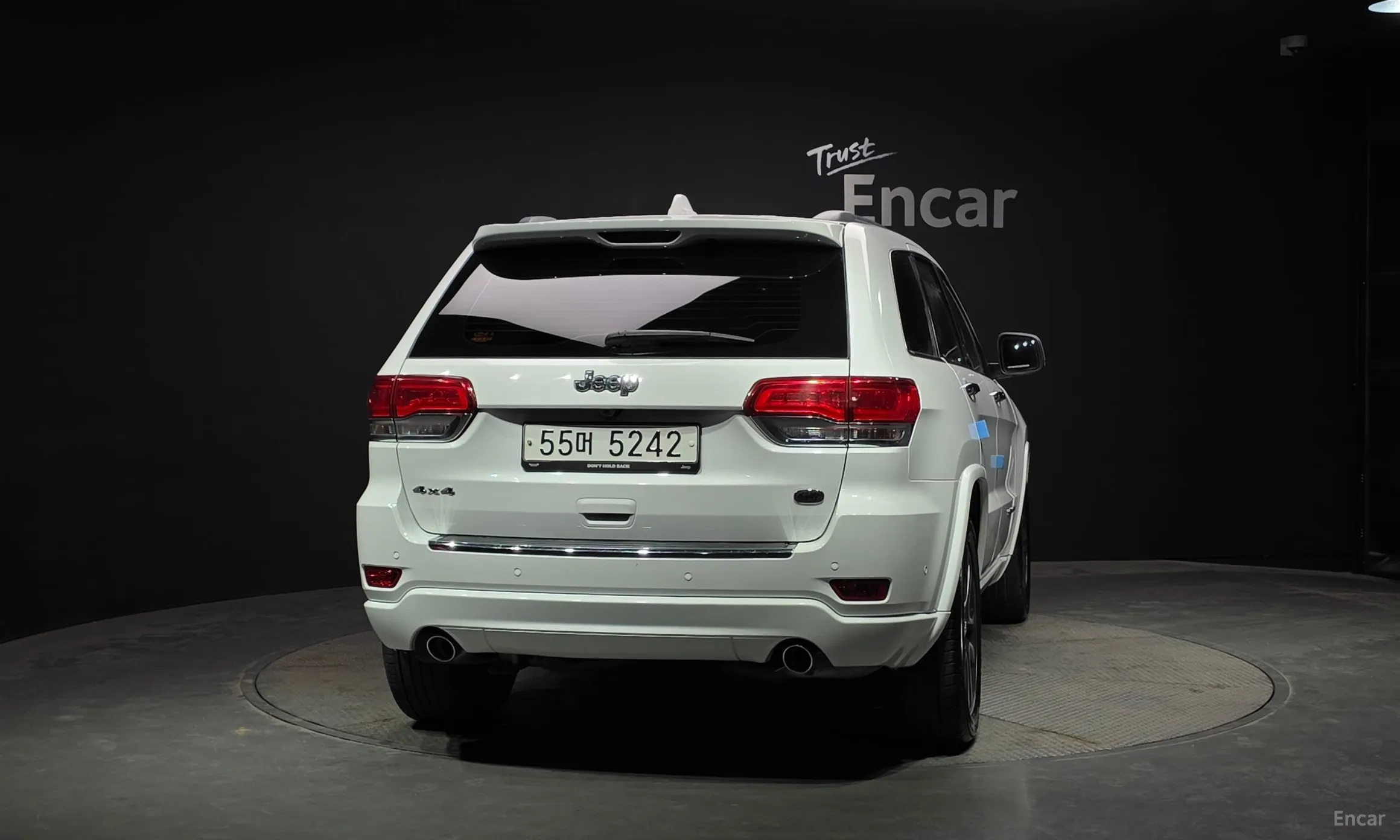 Jeep Grand Cherokee превью 4