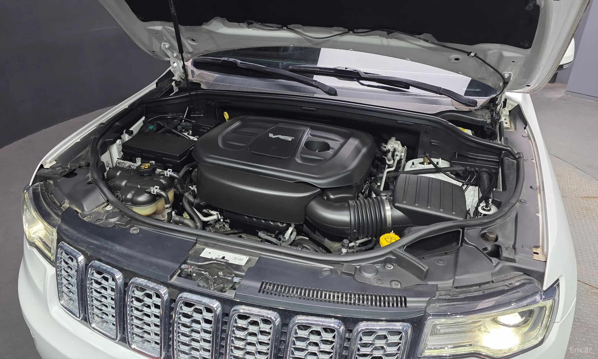 Jeep Grand Cherokee превью 6