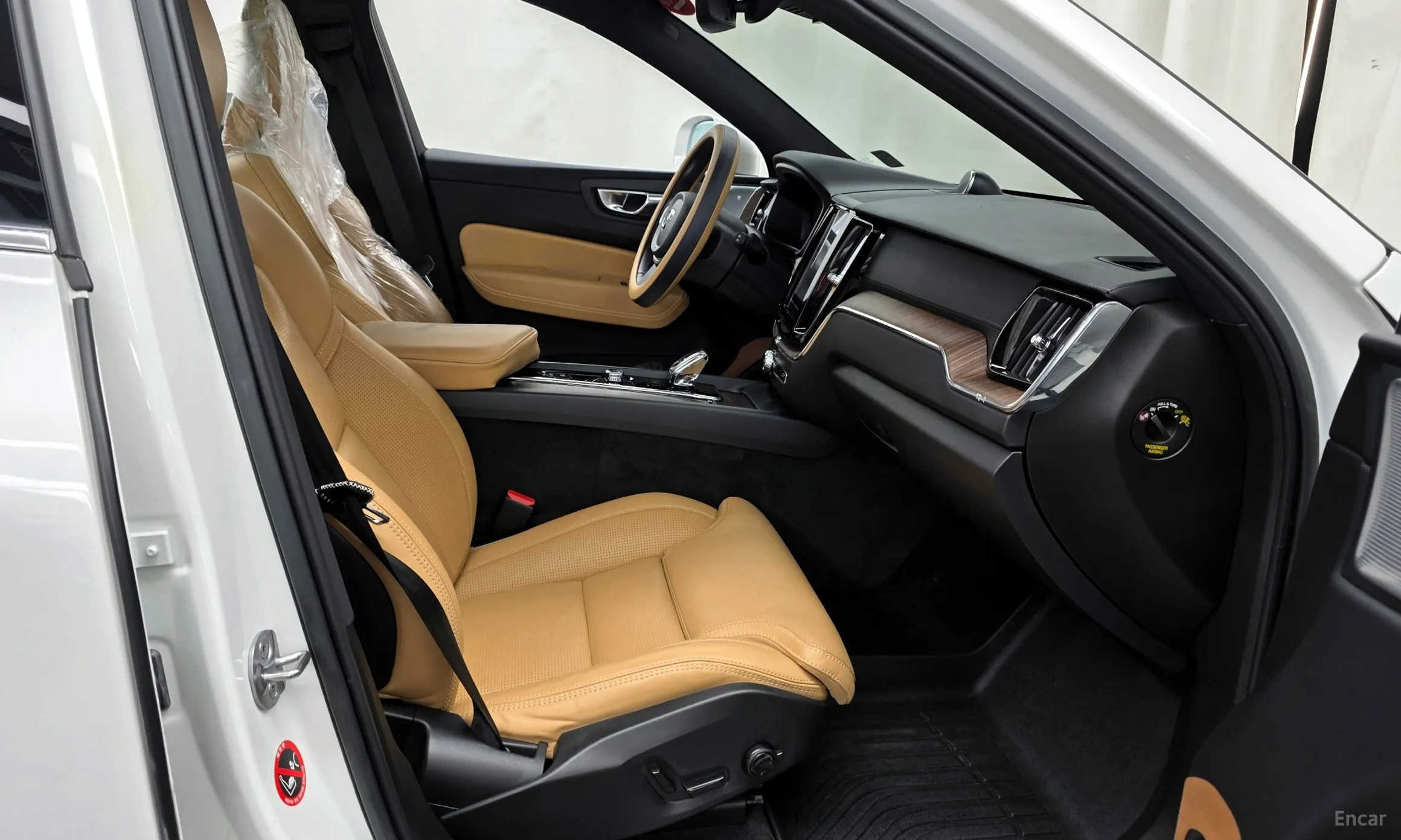Volvo XC60 Gen 2 превью 11