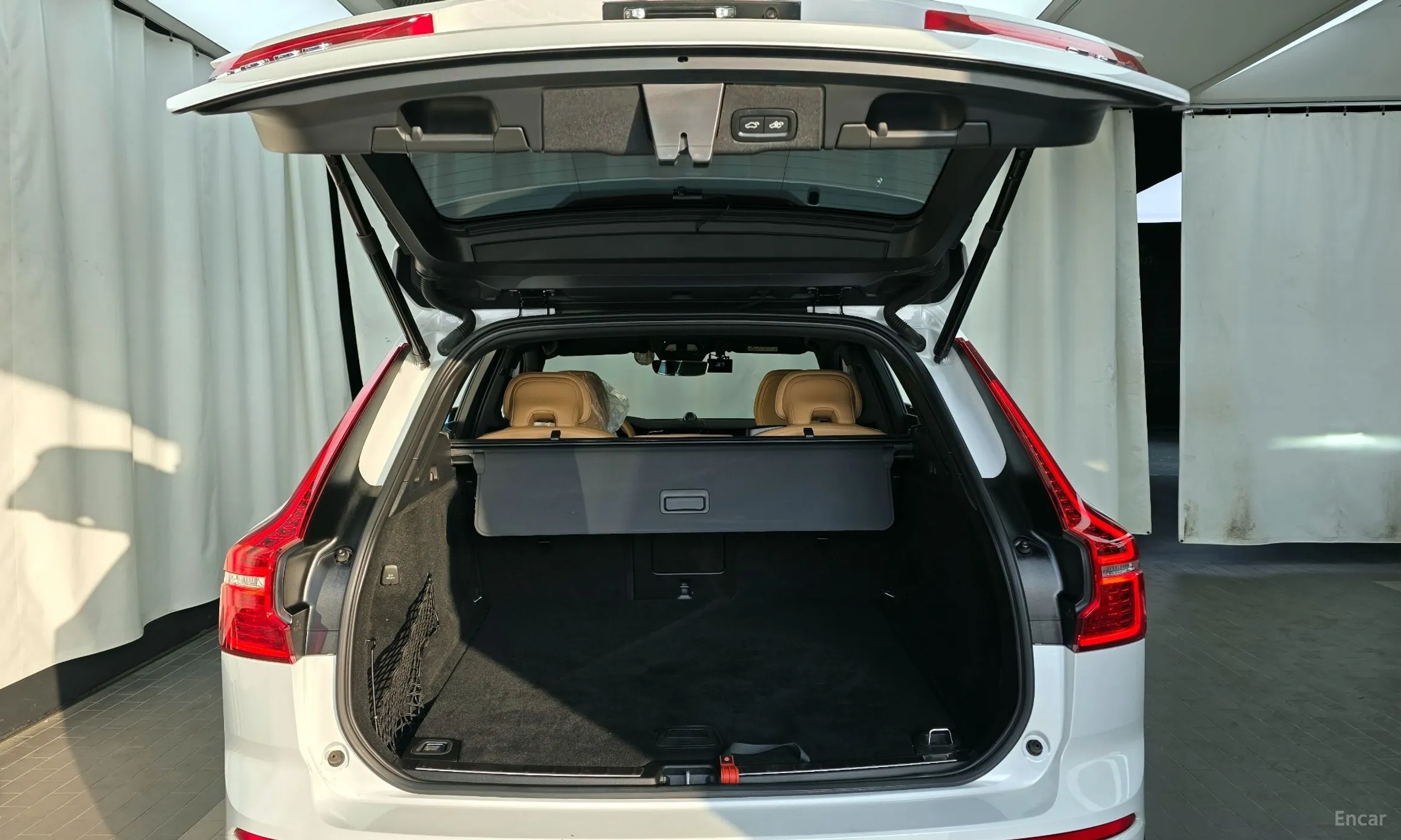Volvo XC60 Gen 2 превью 20