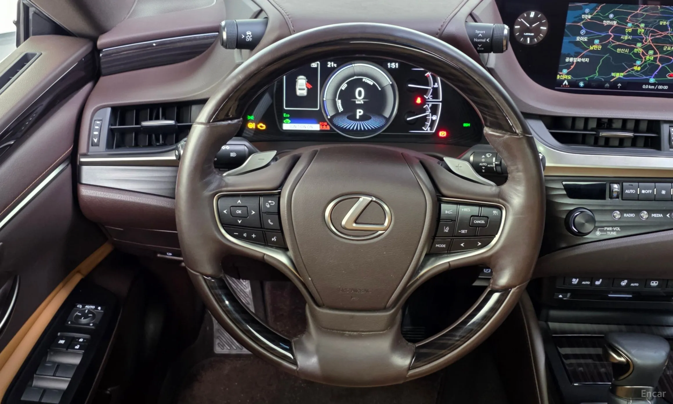 Lexus ES300h 7th Generation превью 13