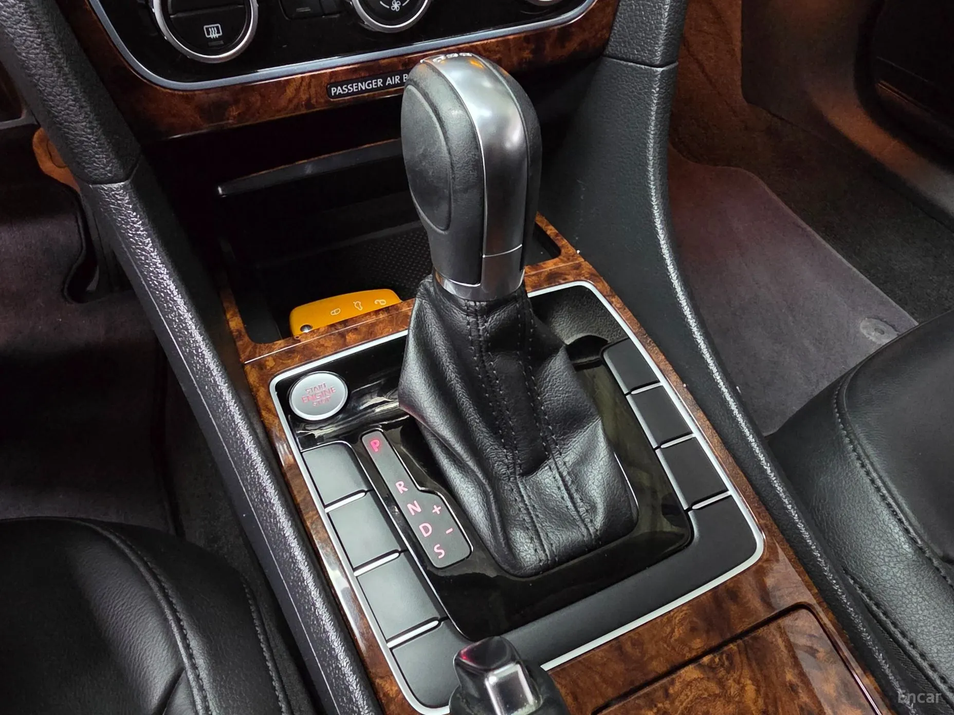 Volkswagen The New Passat превью 15