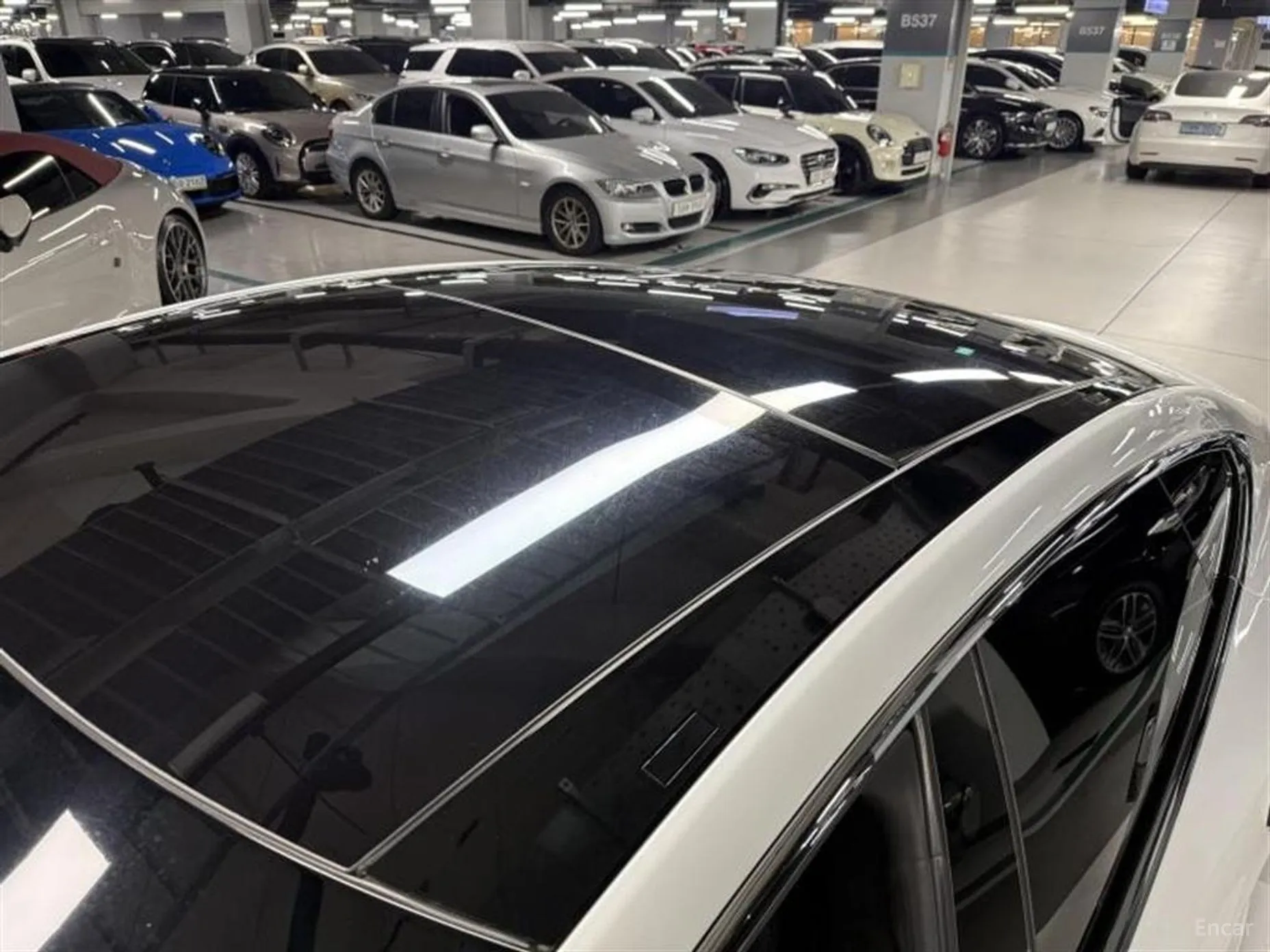Tesla Model S превью 19