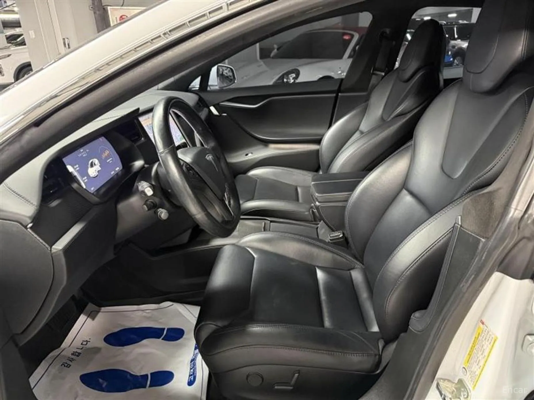 Tesla Model S превью 8