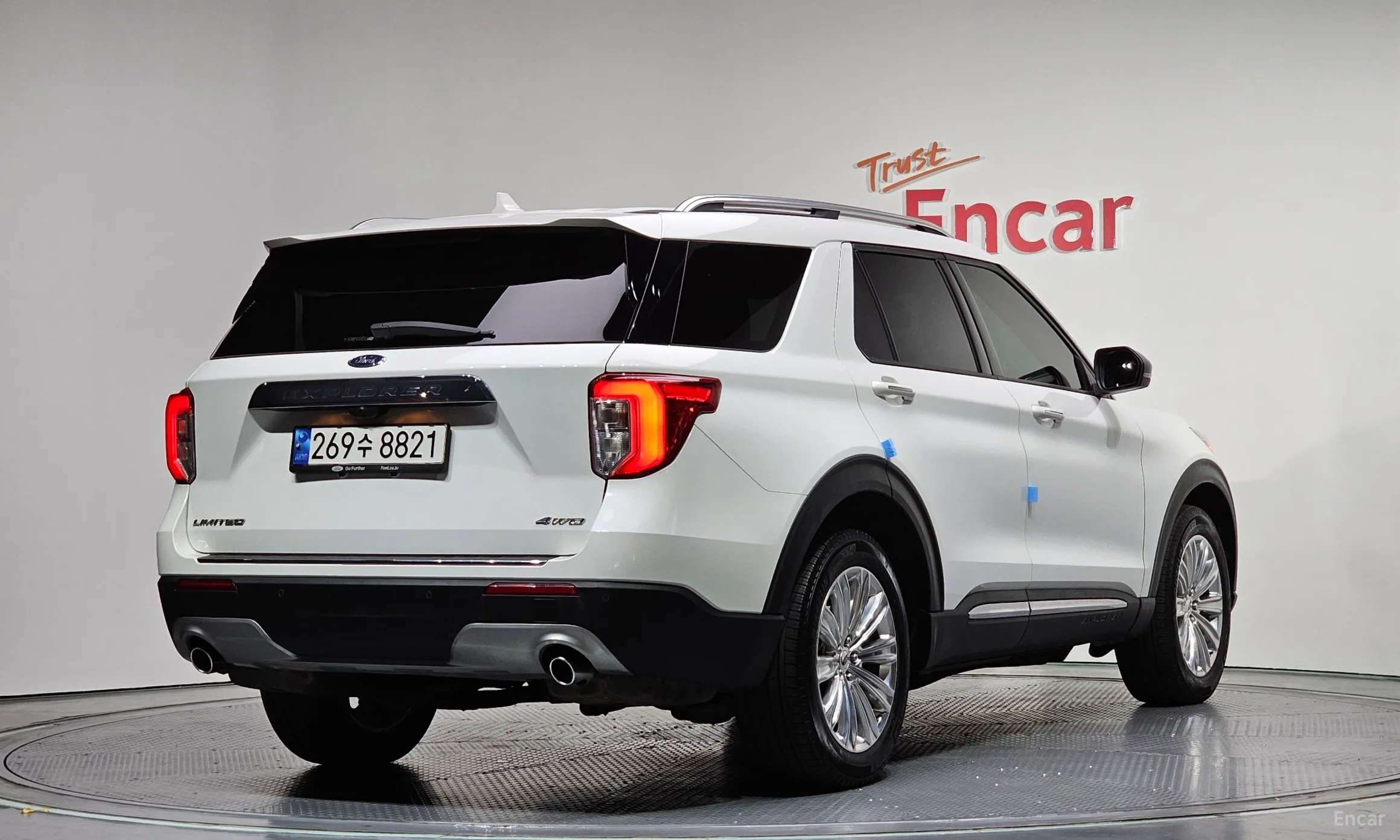 Ford Explorer 6th Generation превью 2