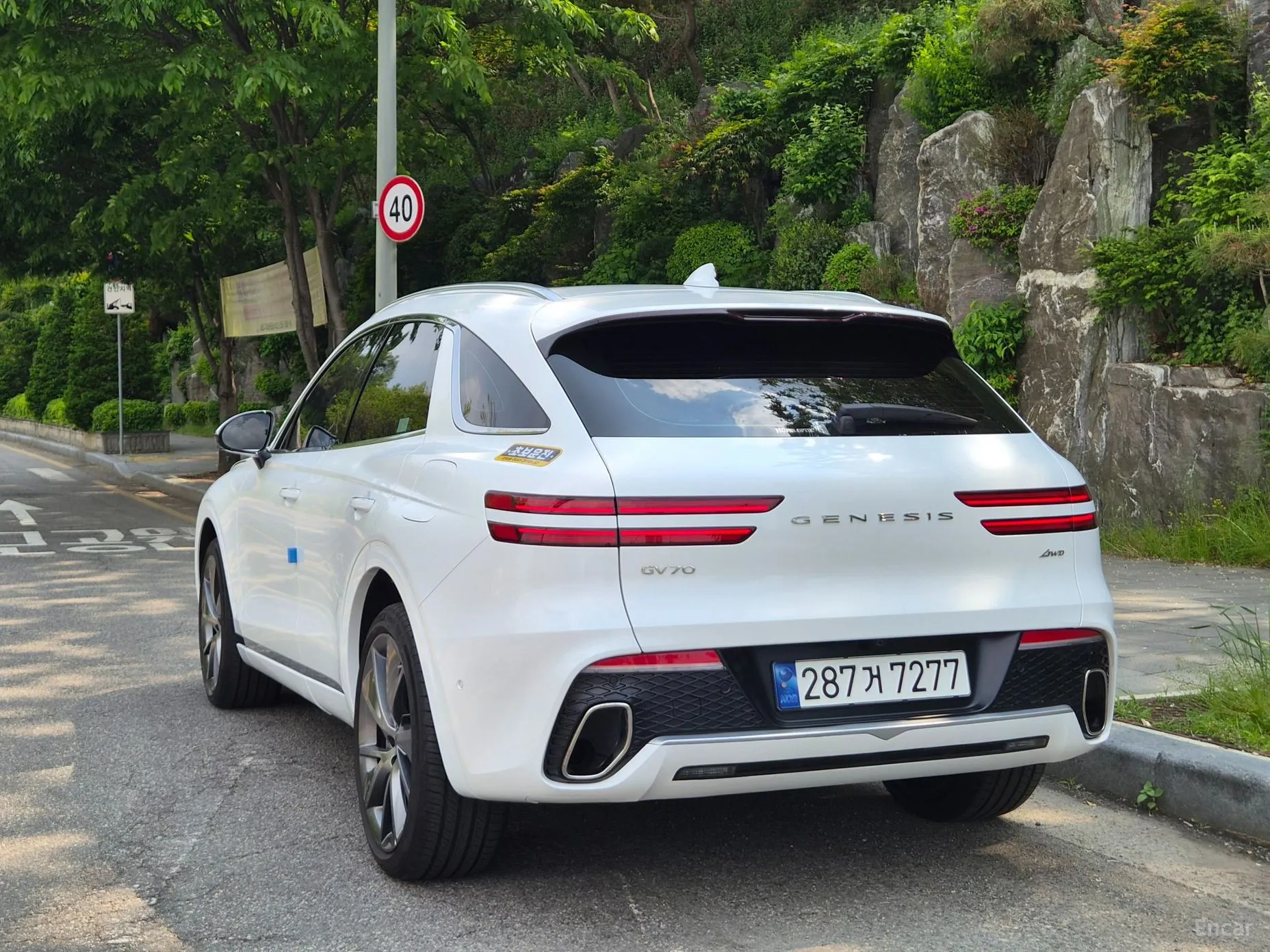 Genesis GV70 превью 2