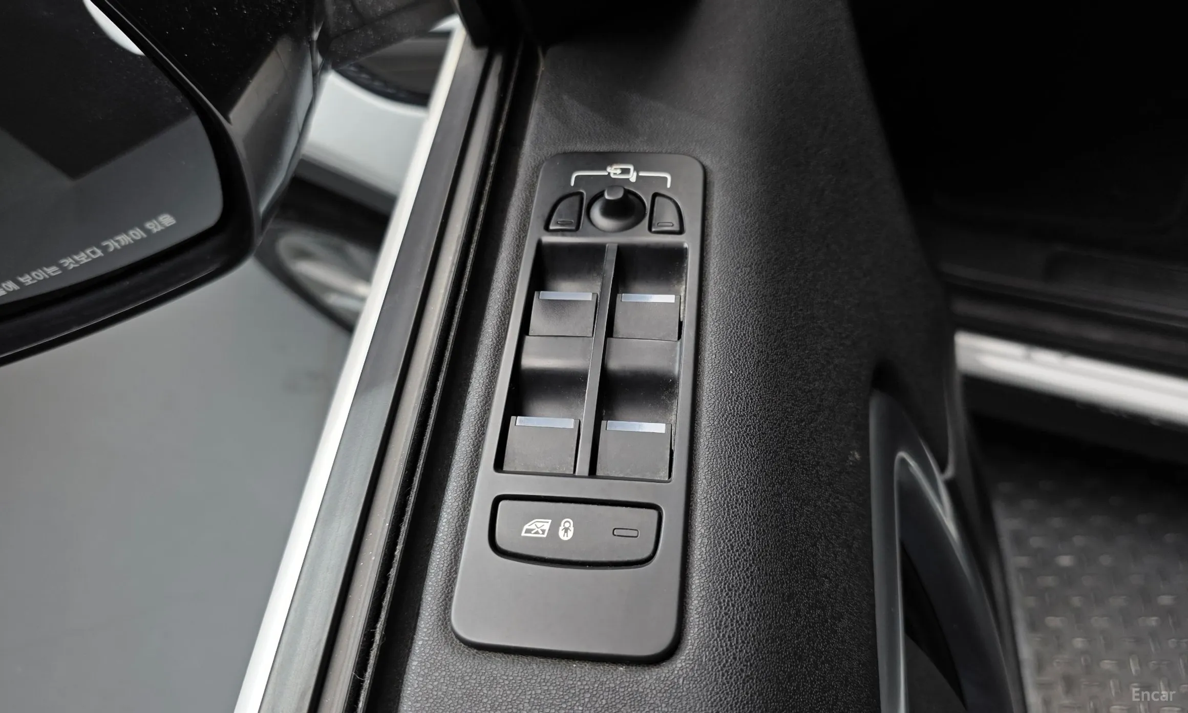 Land Rover Discovery Sports превью 14