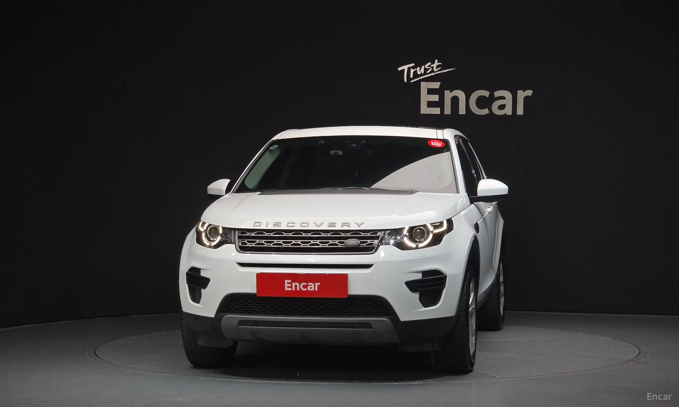 Land Rover Discovery Sports превью 3