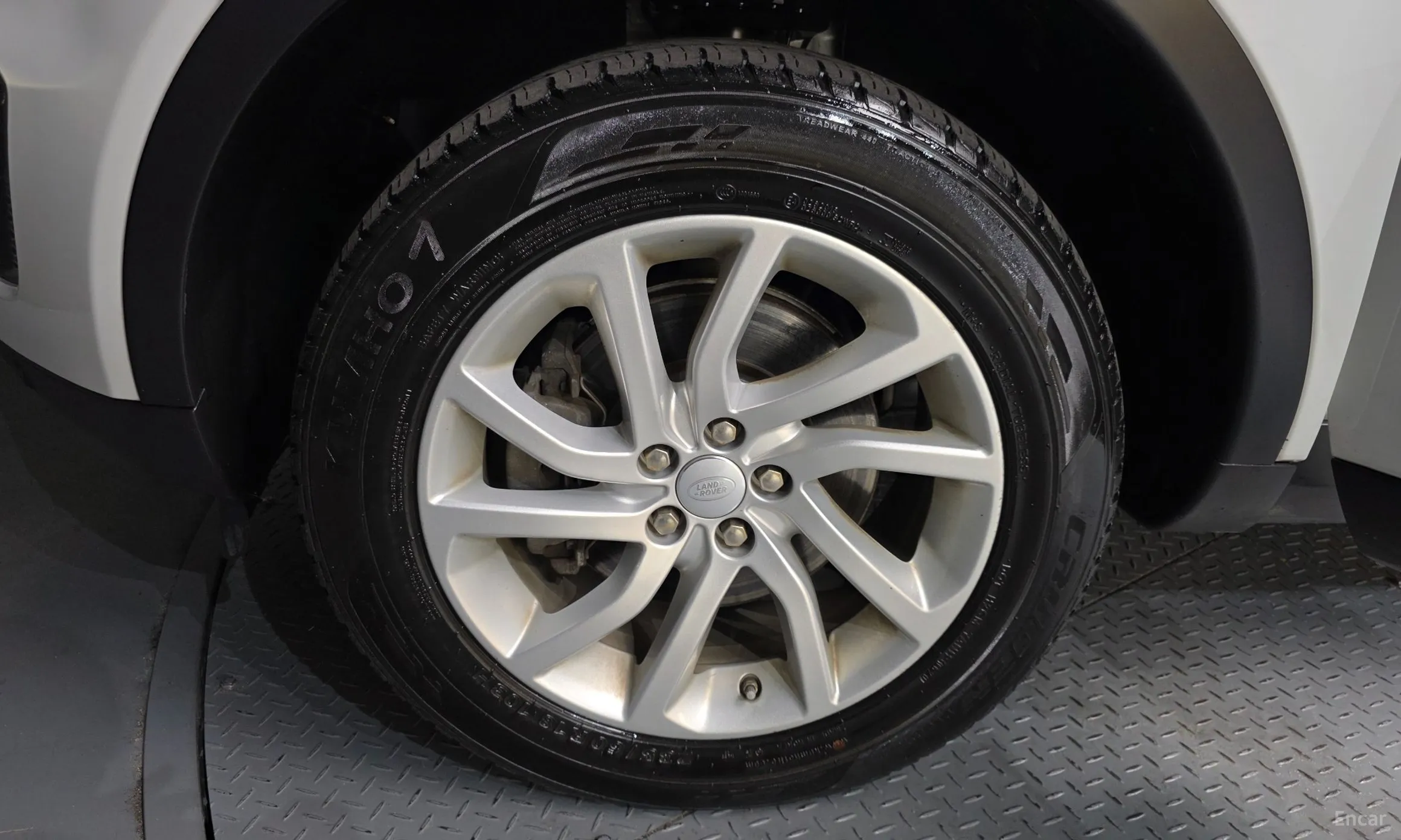 Land Rover Discovery Sports превью 5