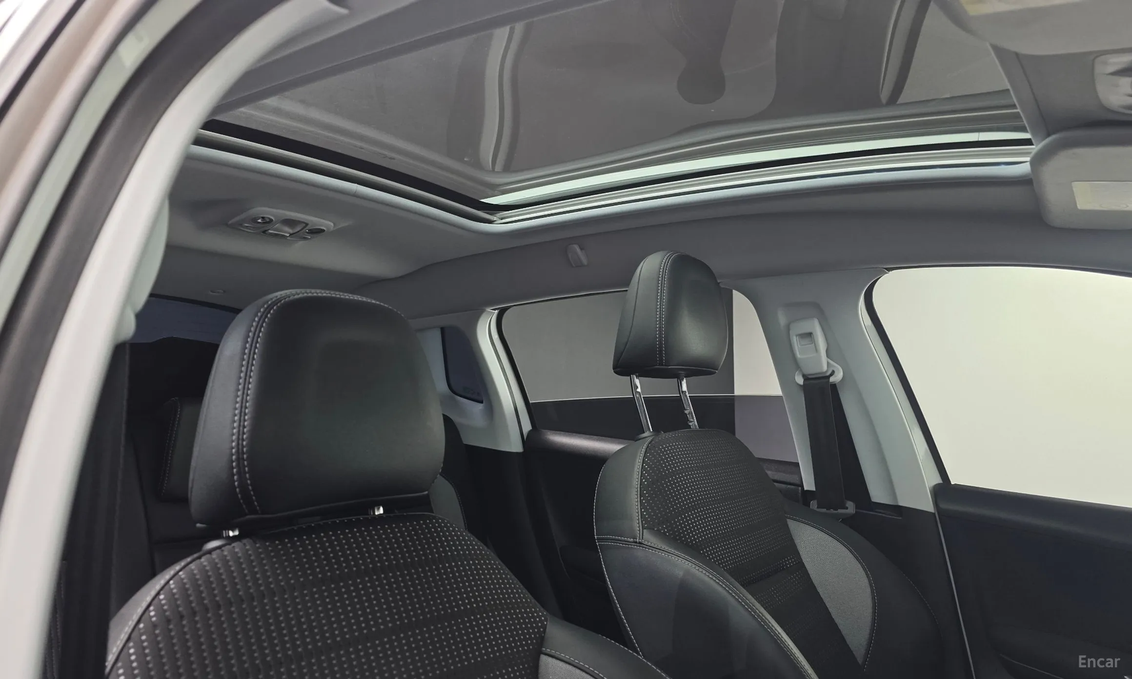 Peugeot 2008. превью 17