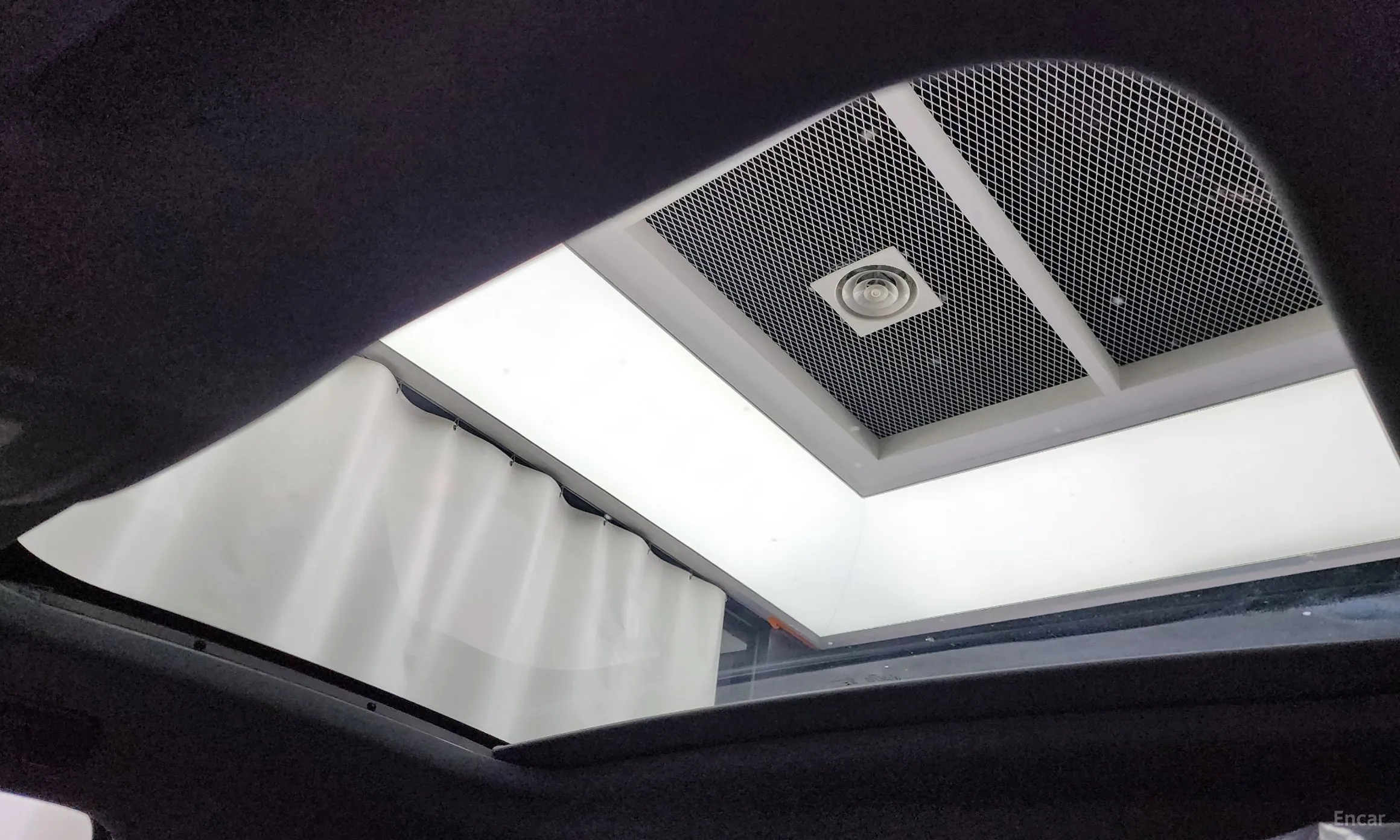Audi Q3 (F3) превью 18