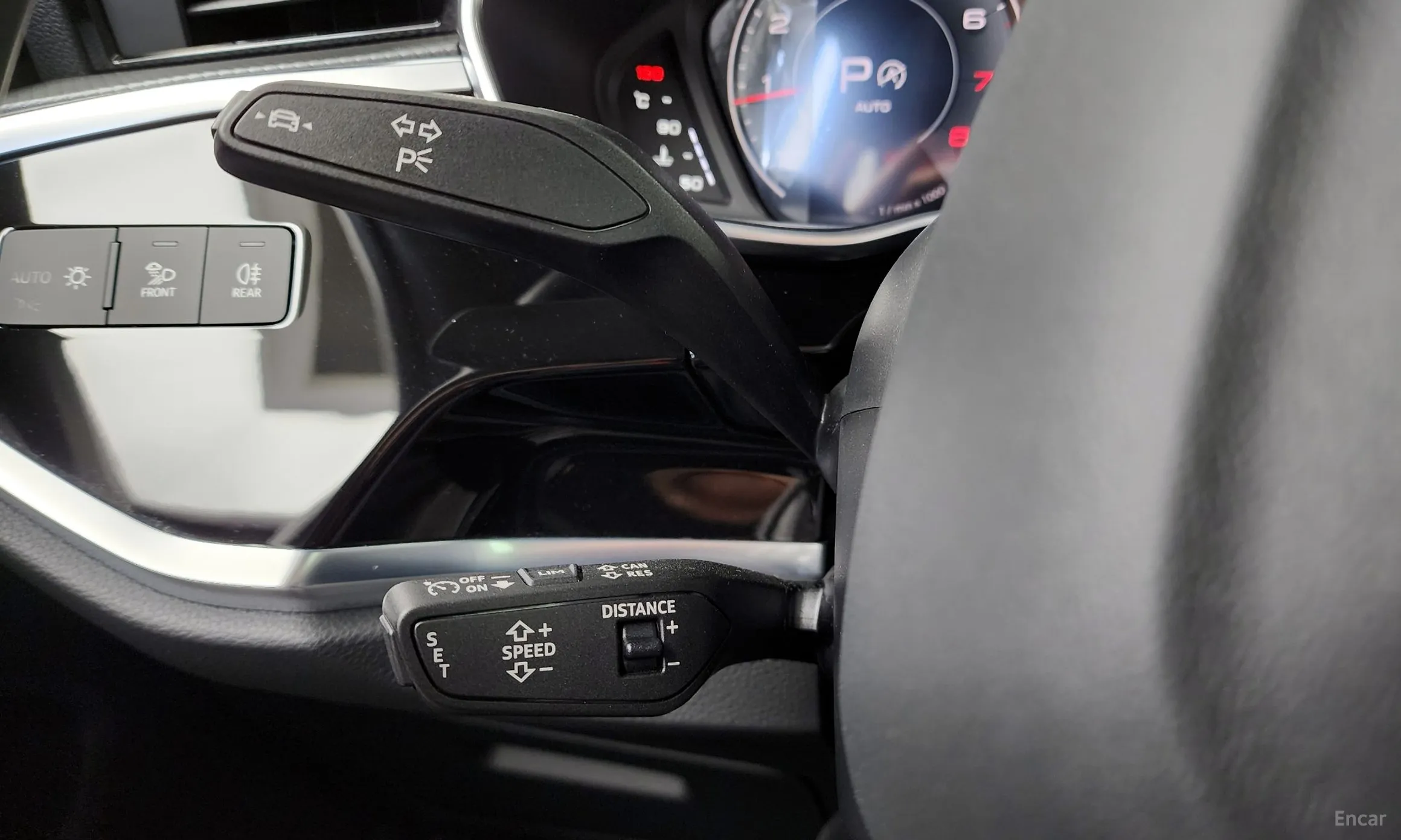 Audi Q3 (F3) превью 19